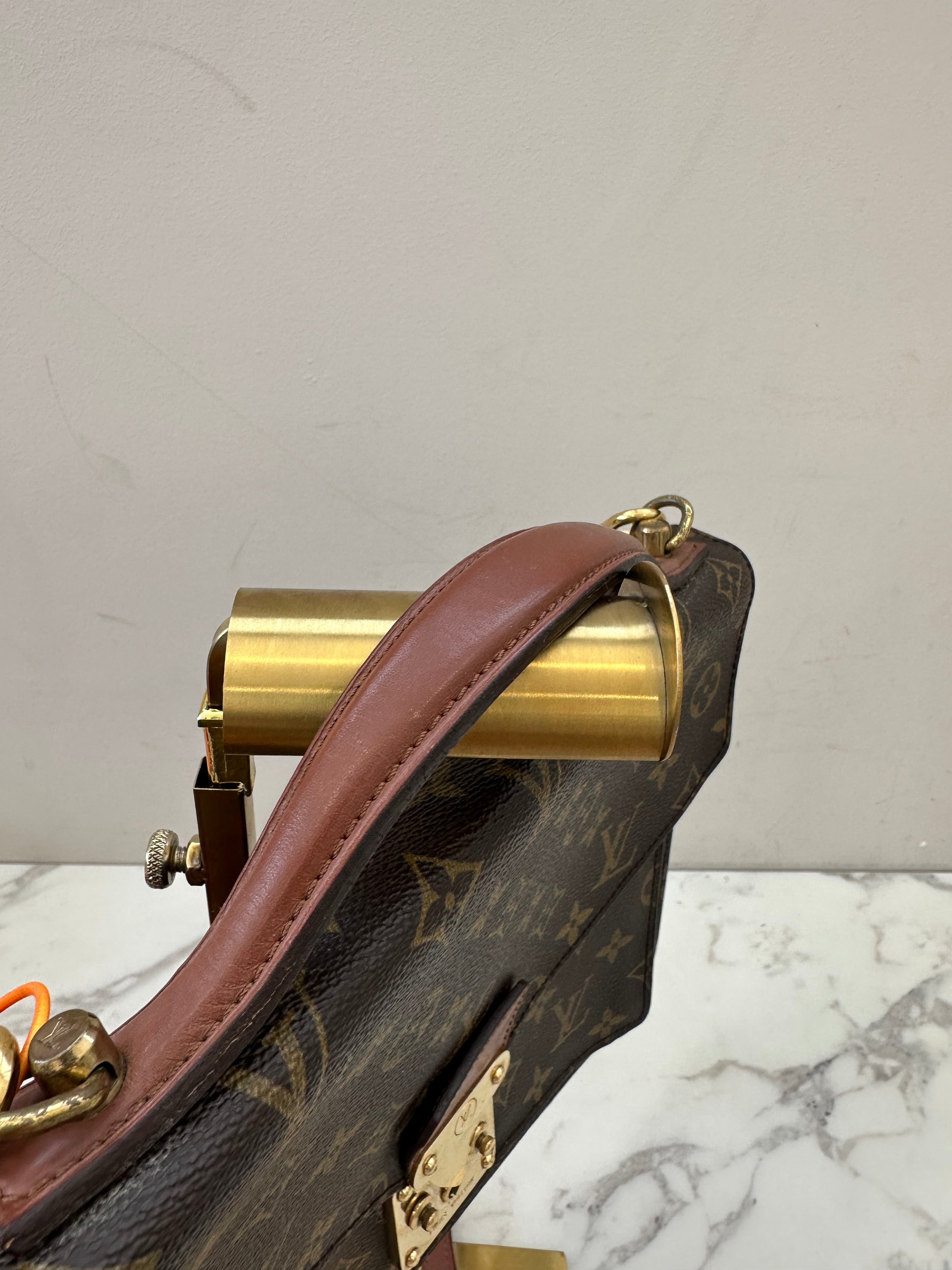 Louis Vuitton Monceau 28