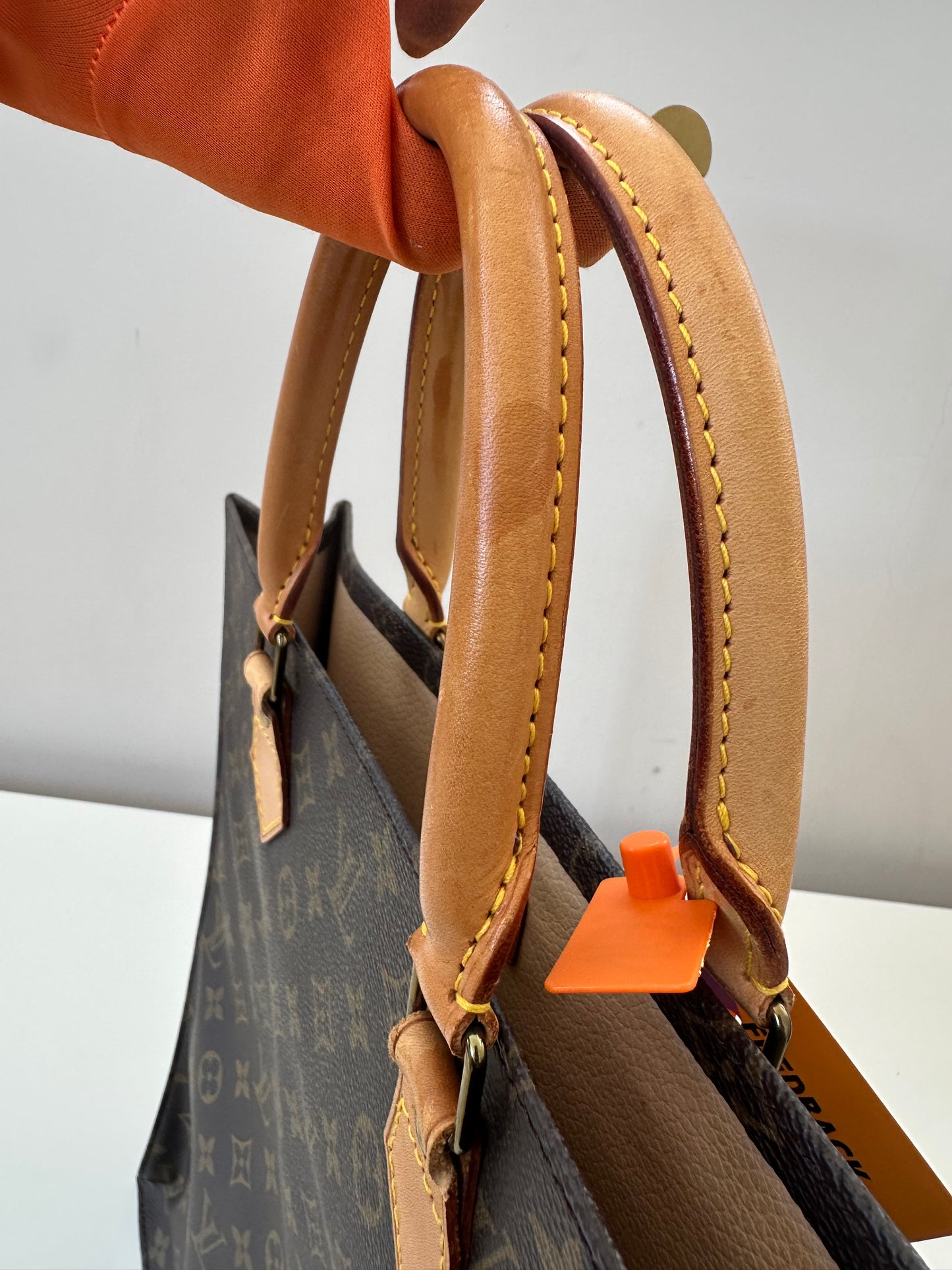 Louis Vuitton Sac Plat