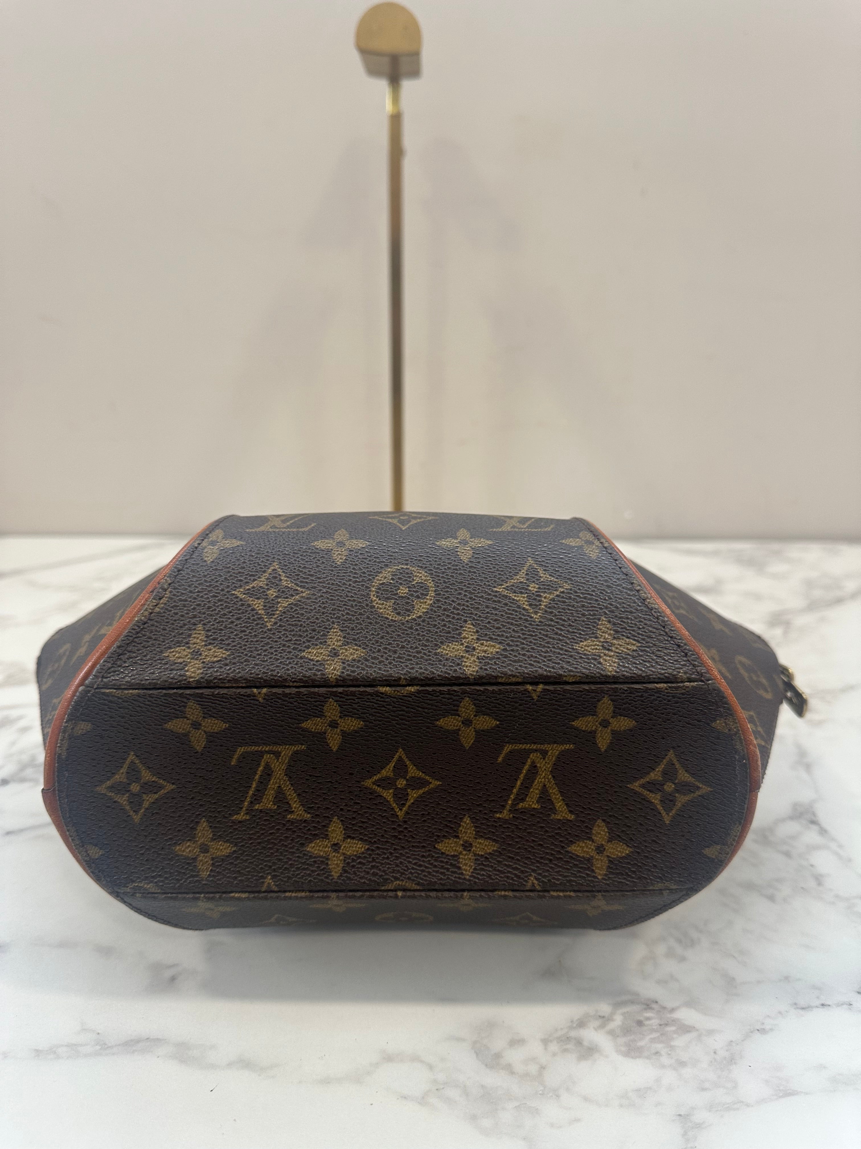 Louis Vuitton Ellipse PM