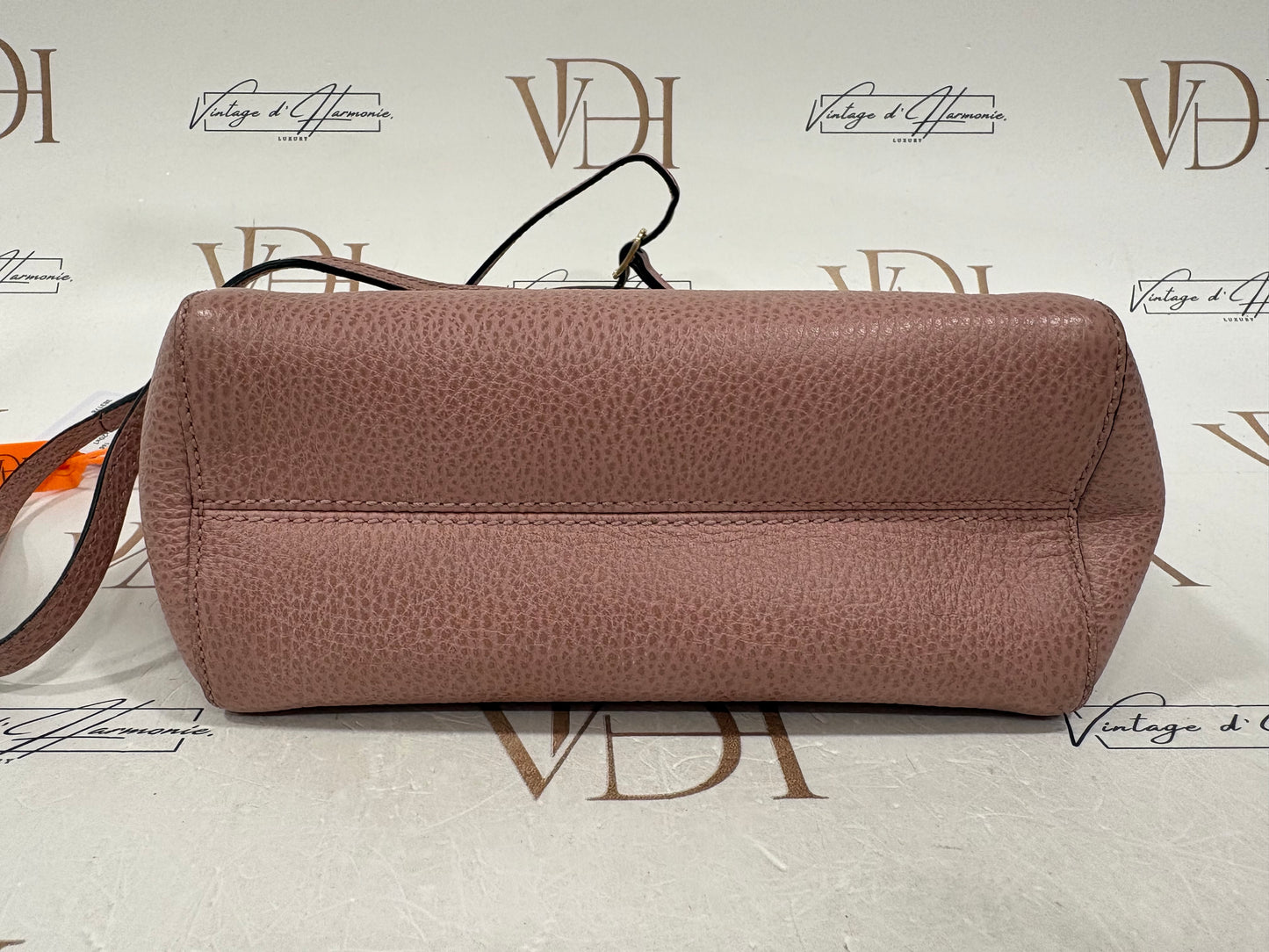 383178 - Gucci Swing