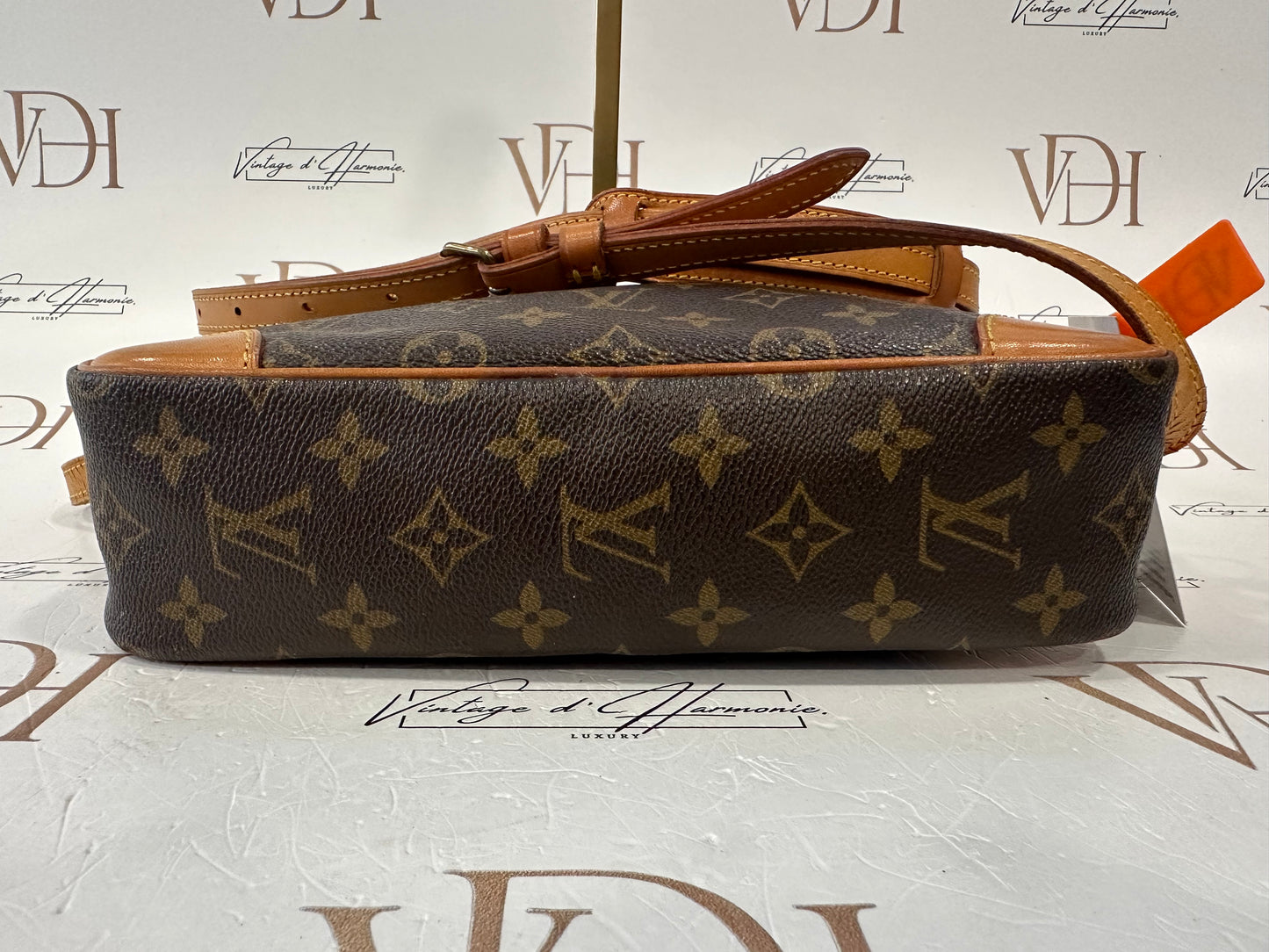 017792 - Louis Vuitton Trocadero 27