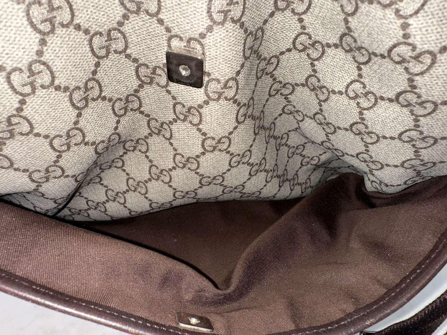 Gucci GG Supreme Shoulder