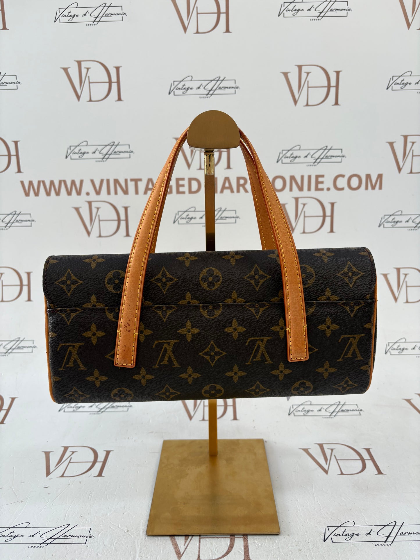017310 - Louis Vuitton Sonatine