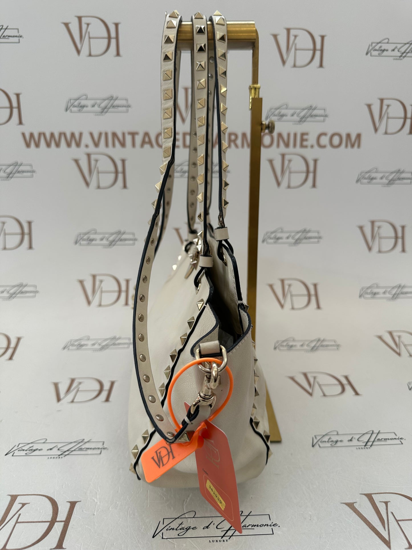 382939 - Valentino Rockstud