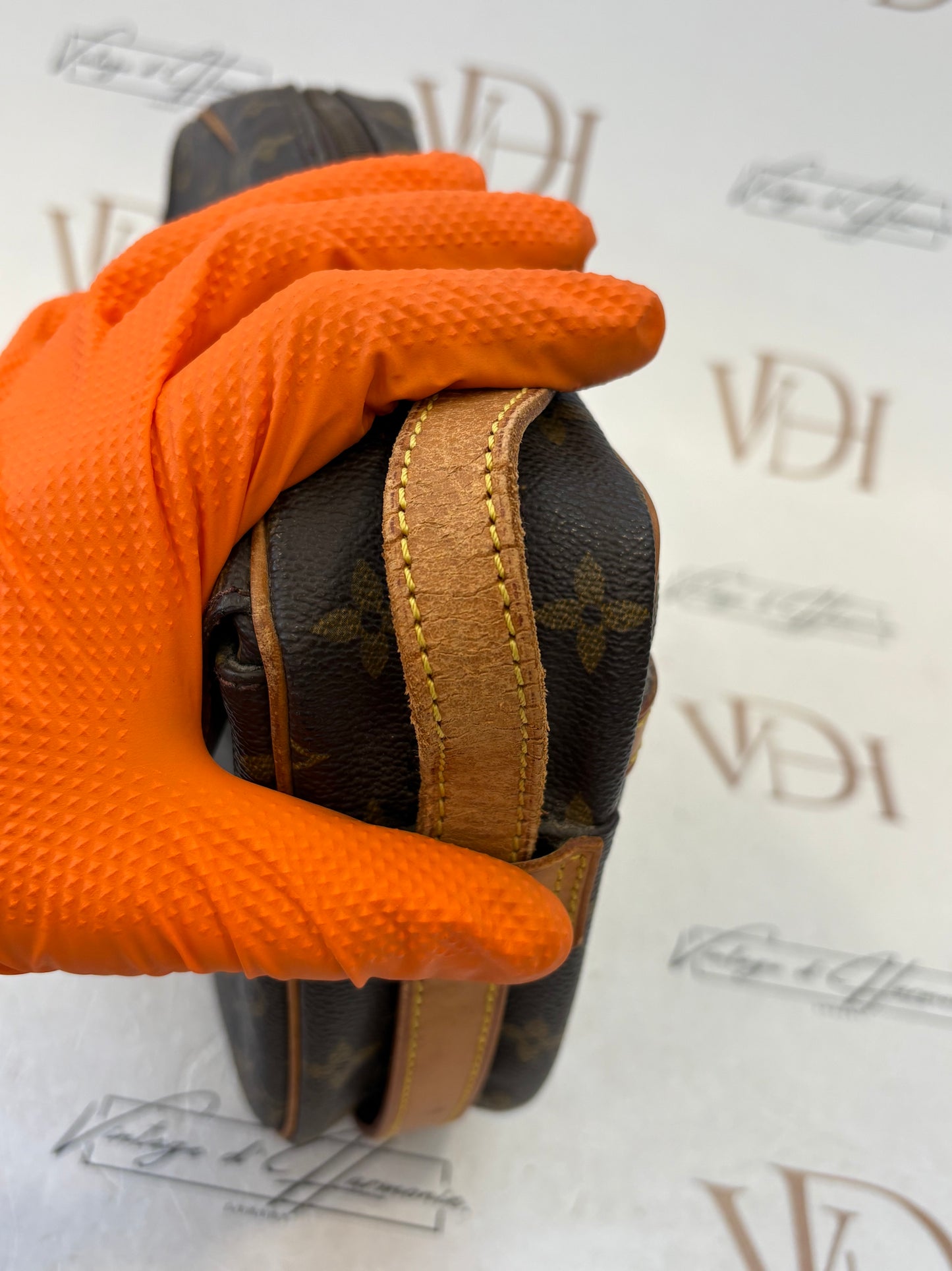 018968 - Louis Vuitton Jeune Fille GM