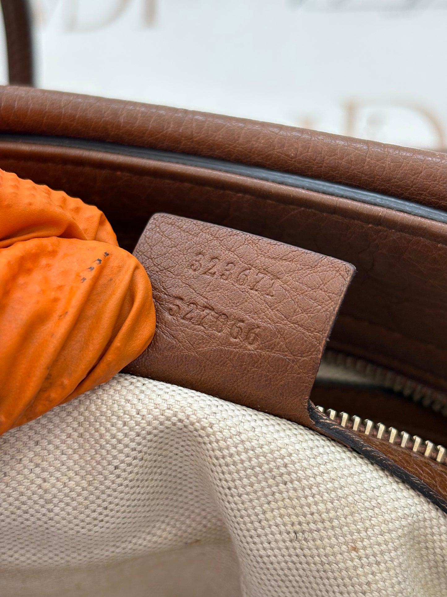 201591 - Gucci Brown