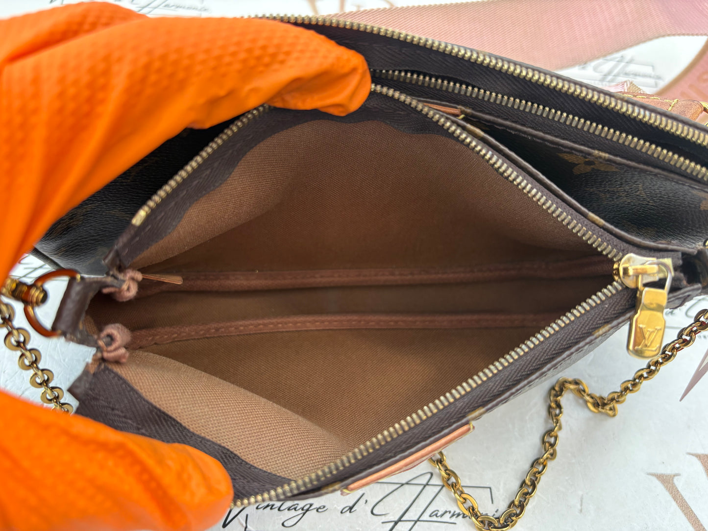383355 - Louis Vuitton Multipochette