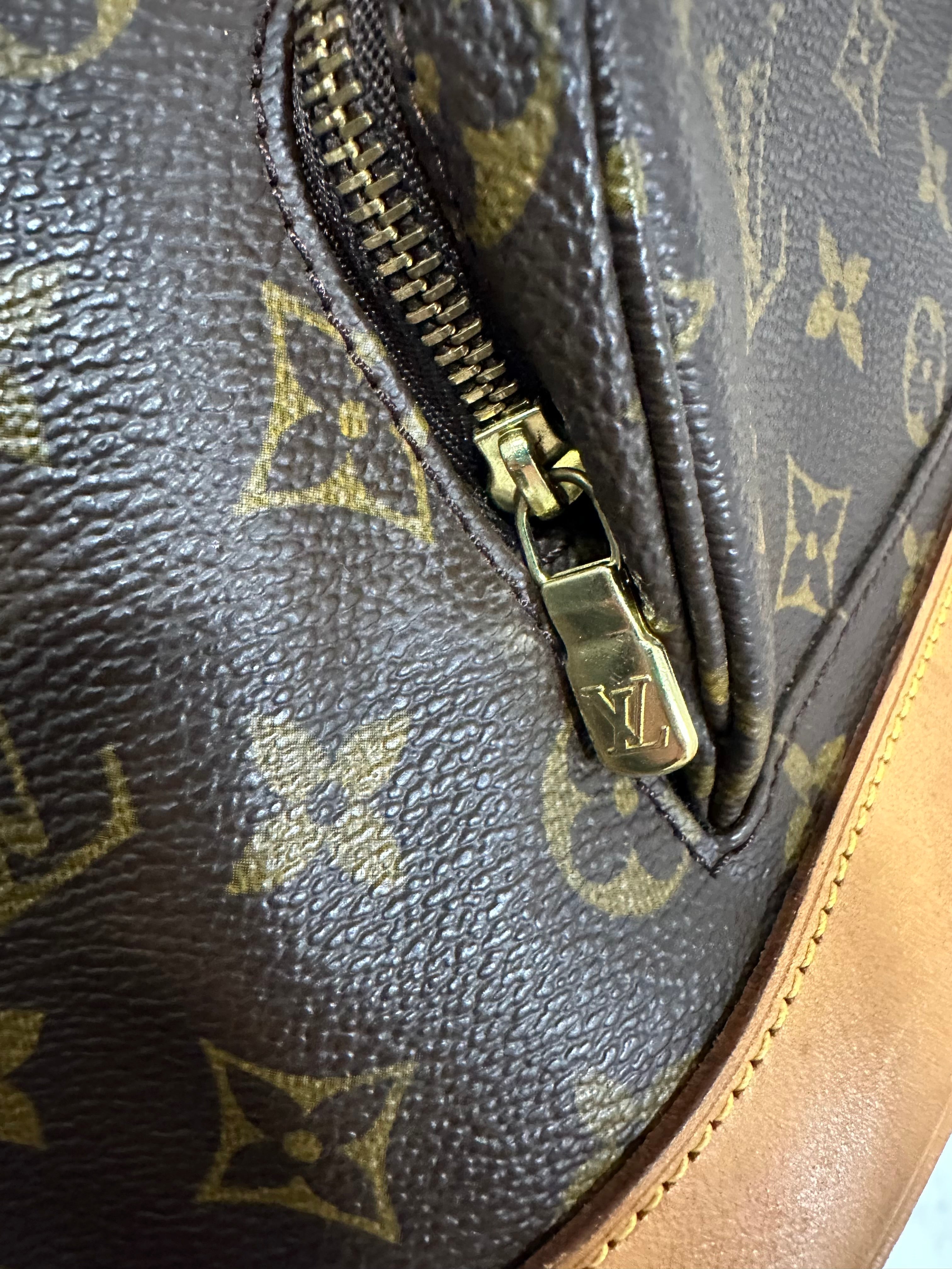 Louis Vuitton Montsouris MM