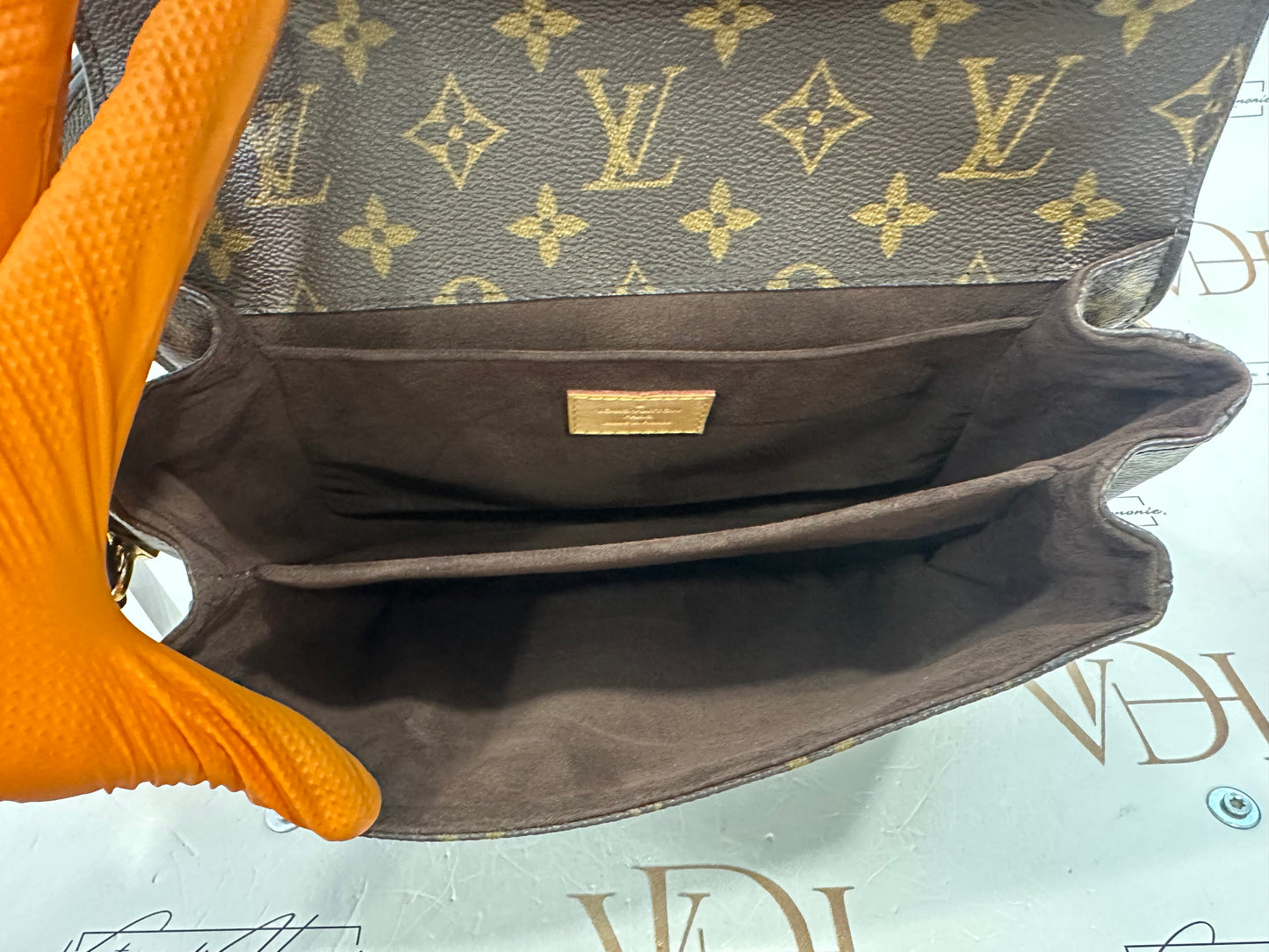 382848 - Louis Vuitton Metis
