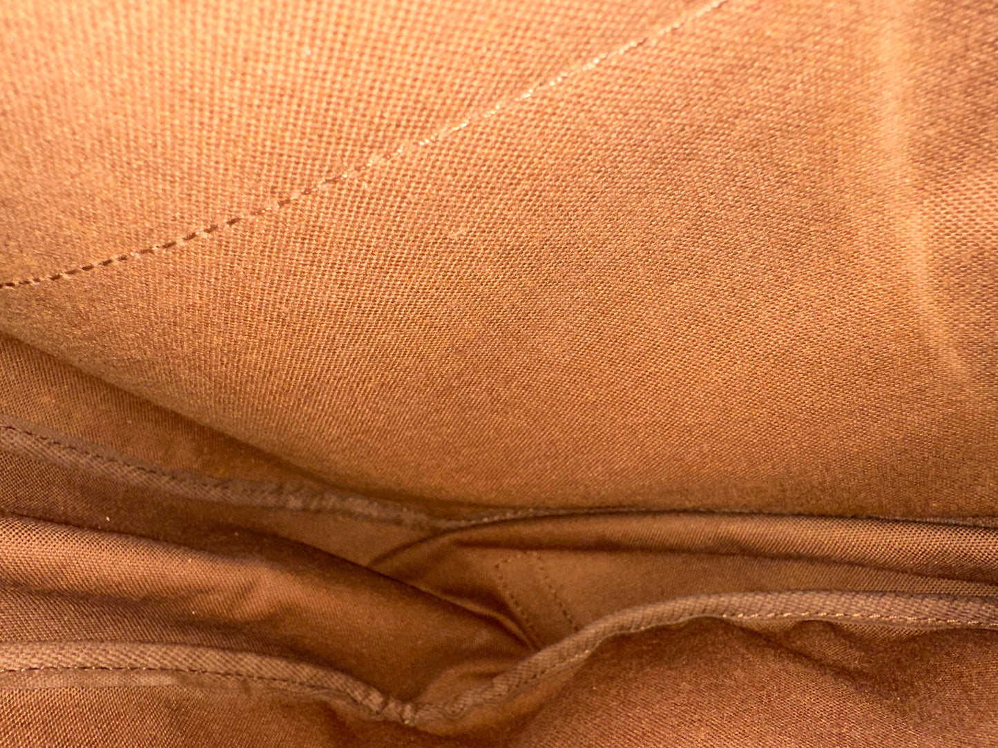 Louis Vuitton Saumur 35