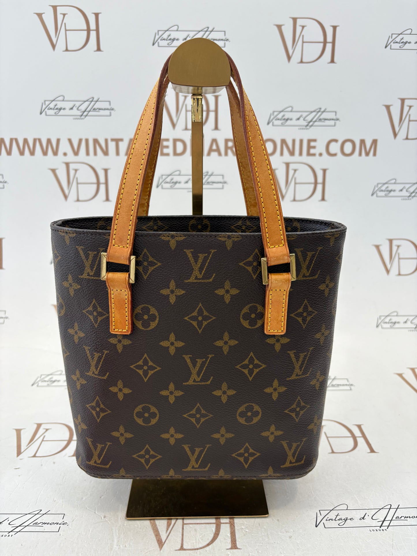 018535 - Louis Vuitton Vavin