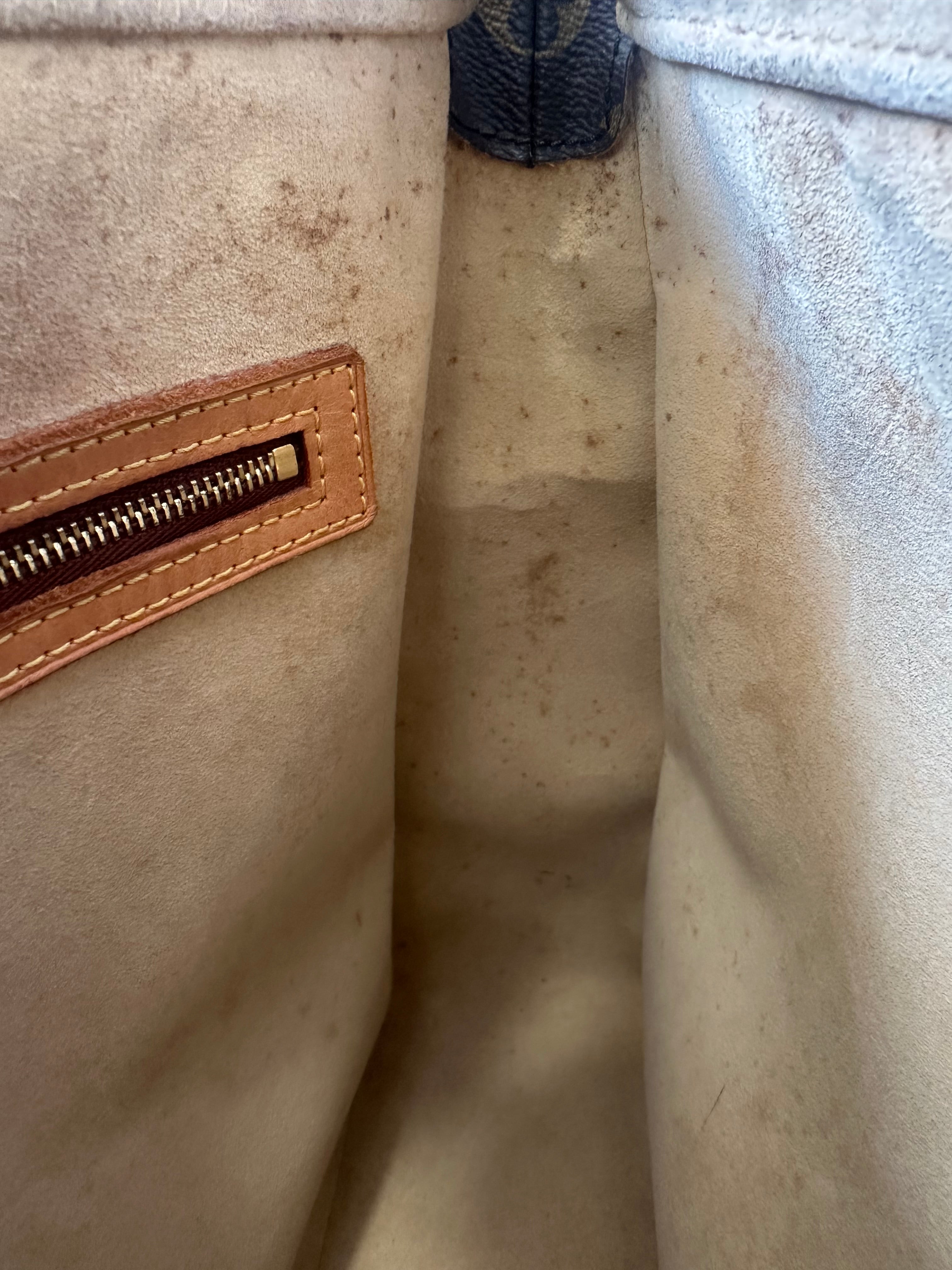 Louis Vuitton Looping GM