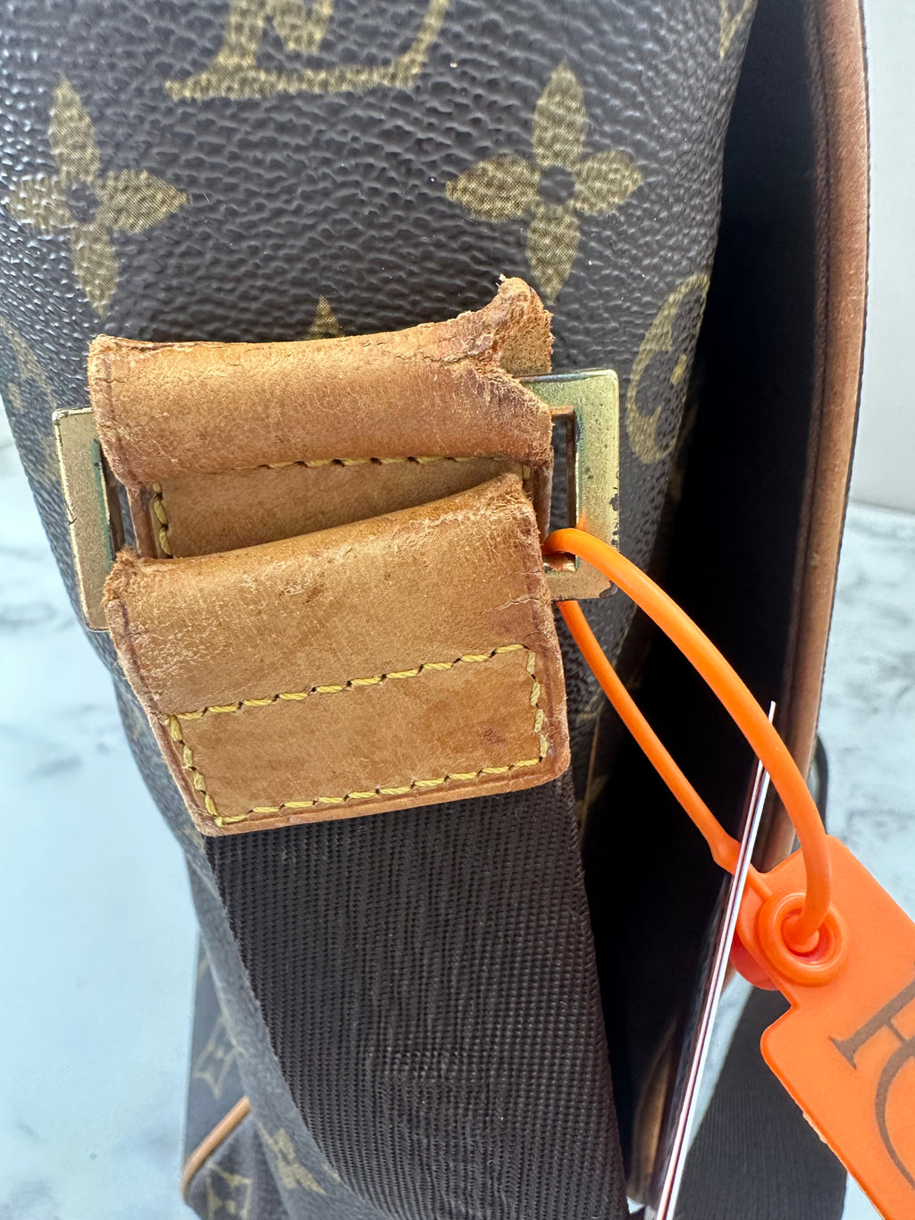 Louis Vuitton Messenger Bosphore