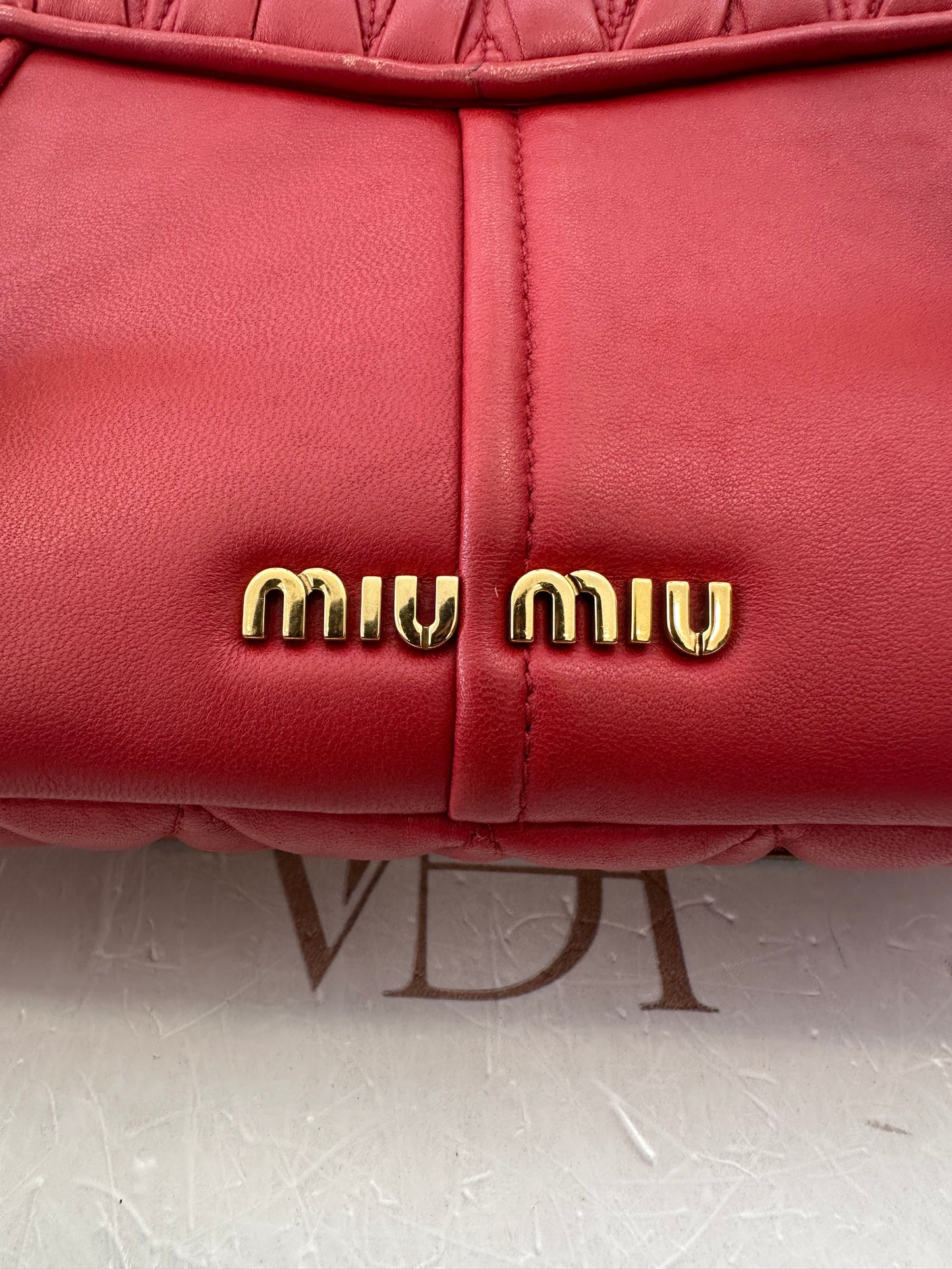 382280 - Miu Miu