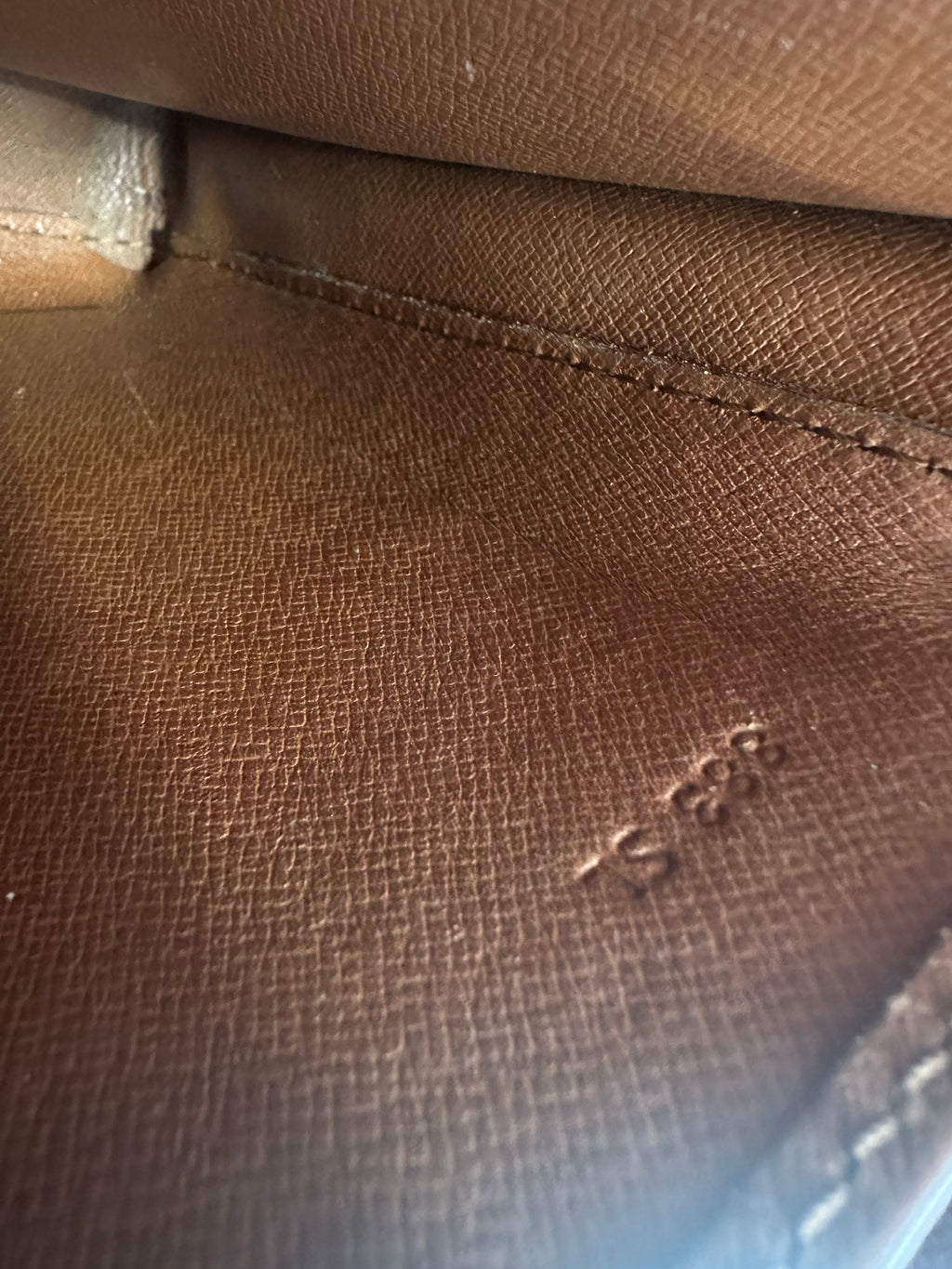 Louis Vuitton Cartouchiere GM