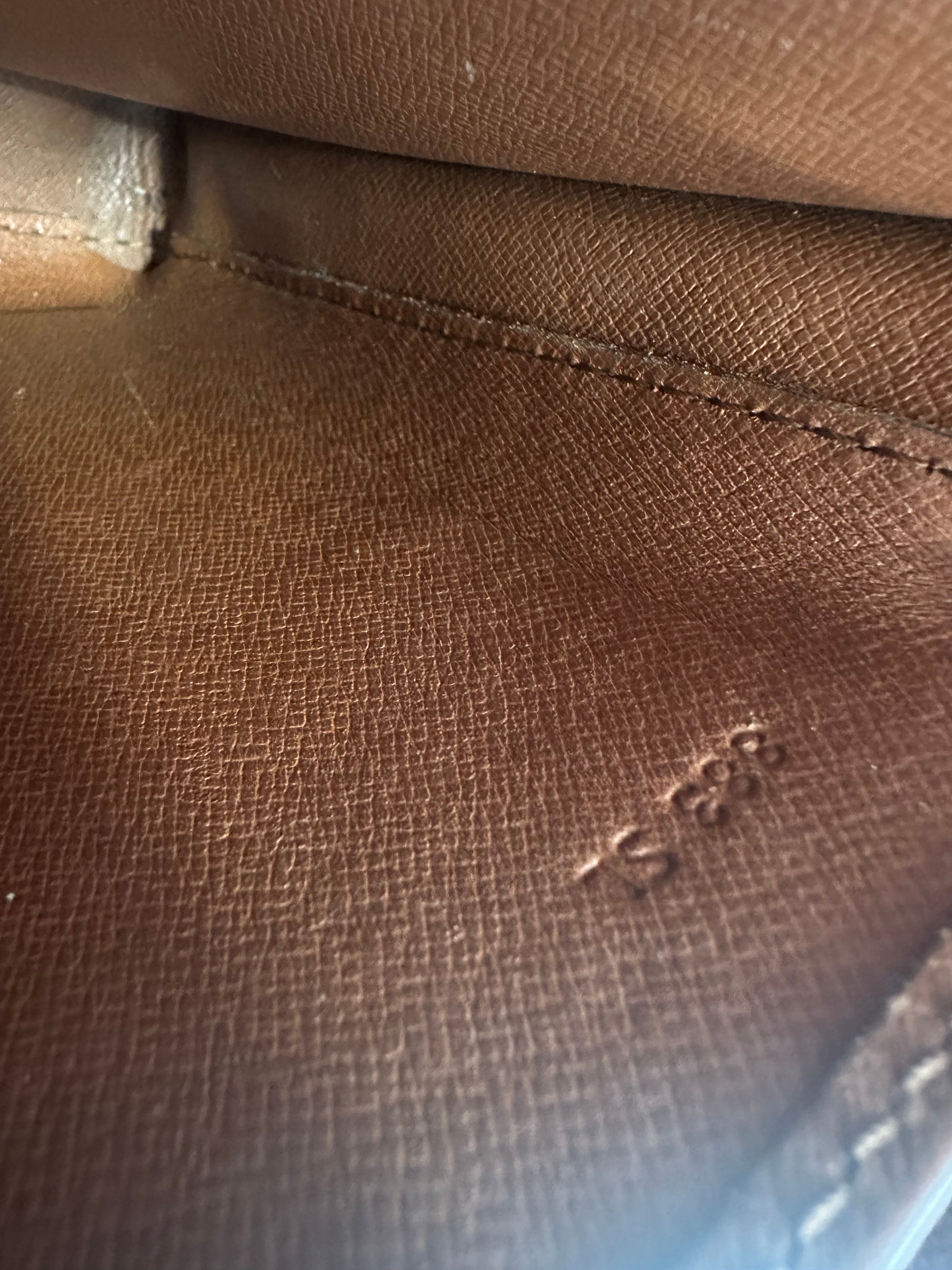 Louis Vuitton Cartouchiere GM