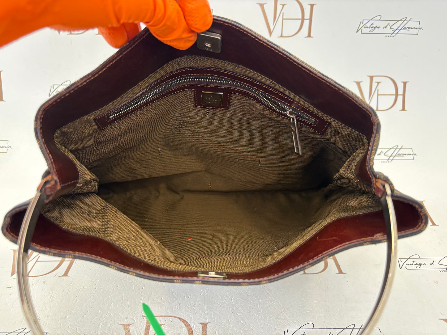 017084 - Fendi Brown Zucca