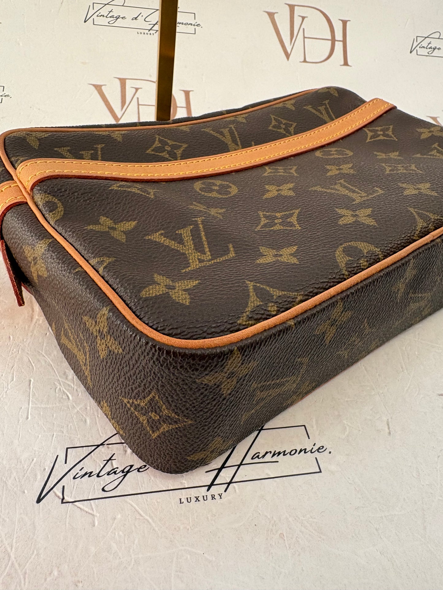 016923 - Louis Vuitton Compiegne 23
