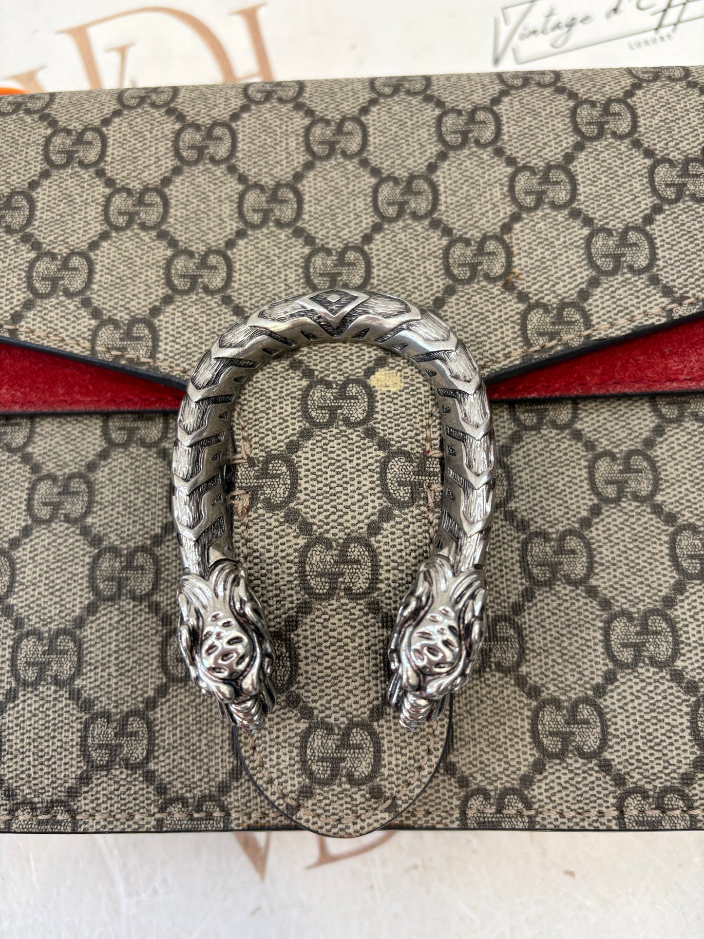 200983 - Gucci Dionysus