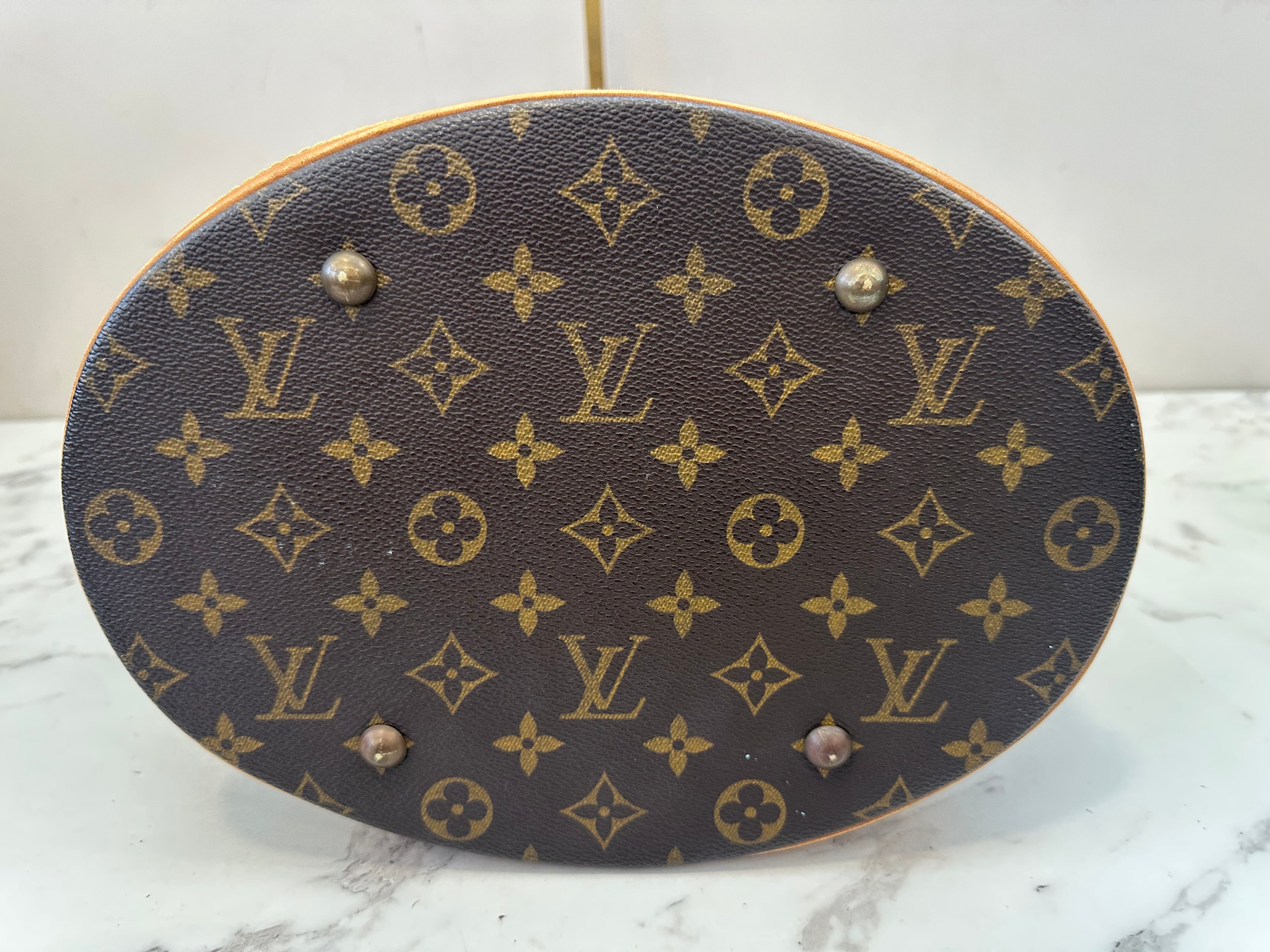 Louis Vuitton Bucket GM