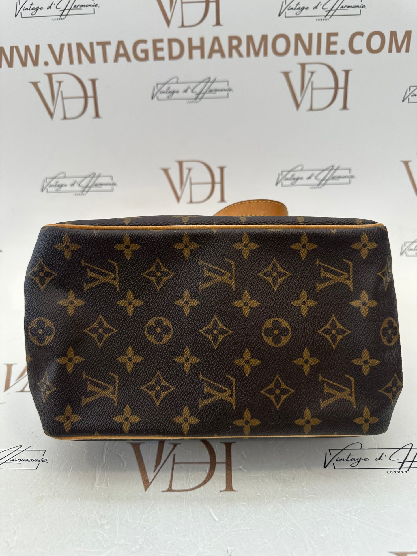 017771 - Louis Vuitton Batignolles Vertical