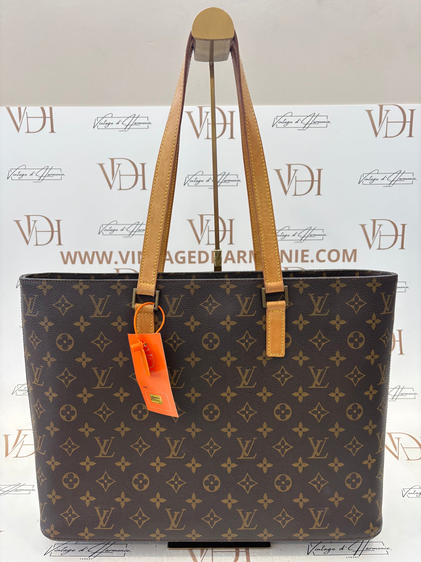 018770 - Louis Vuitton Luco