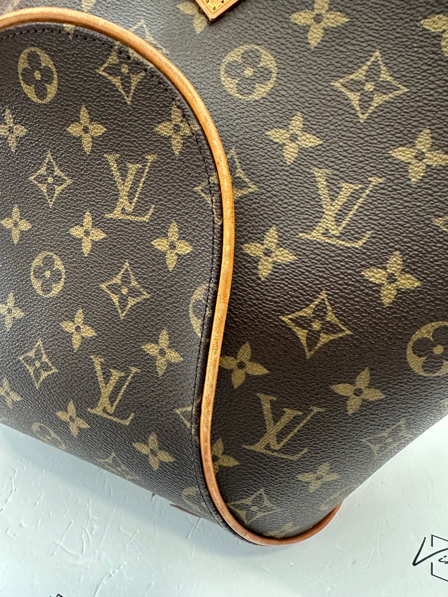 017782 - Louis Vuitton Ellipse MM