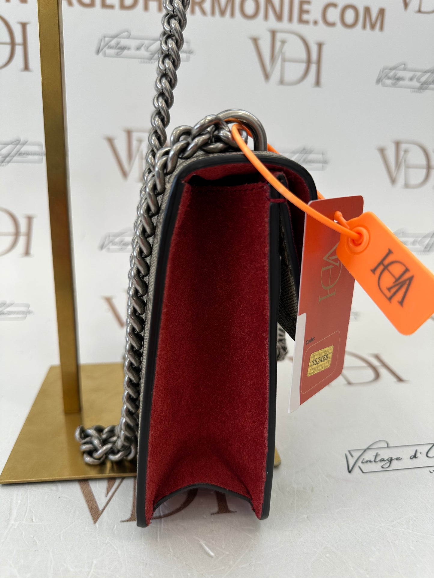 382468 - Gucci Dionysus