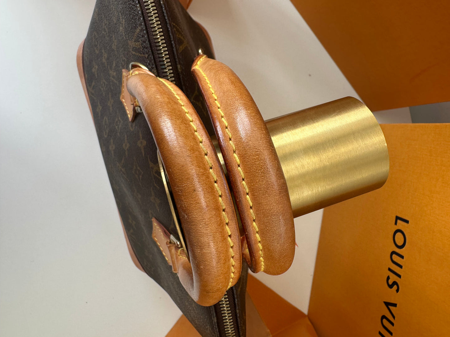 Louis Vuitton Alma