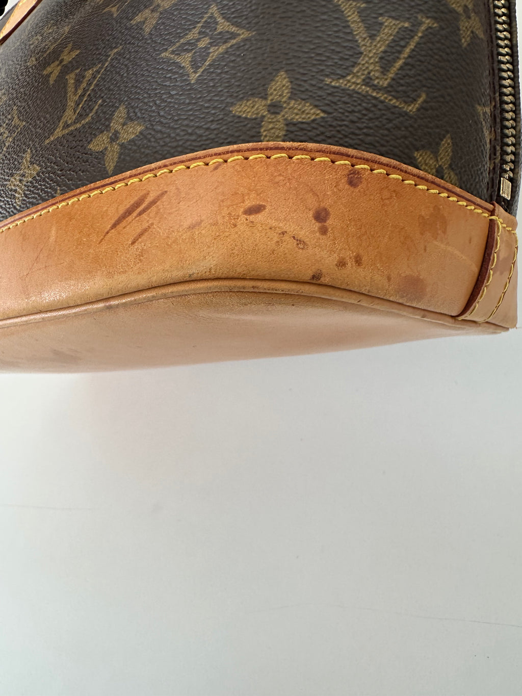 Louis Vuitton Alma