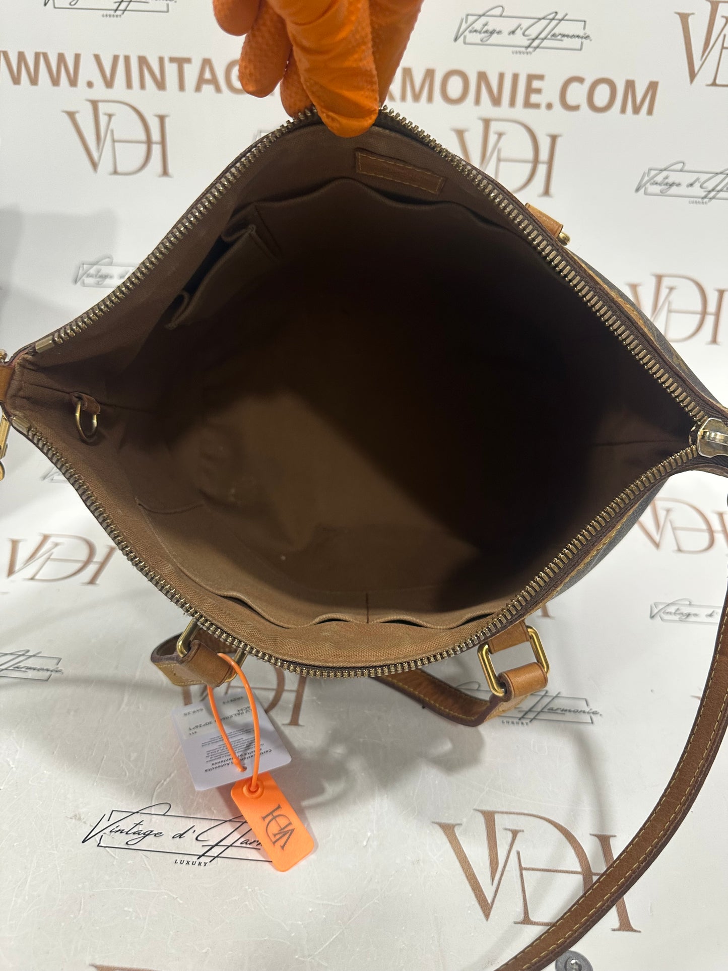 382973 - Louis Vuitton Palermo