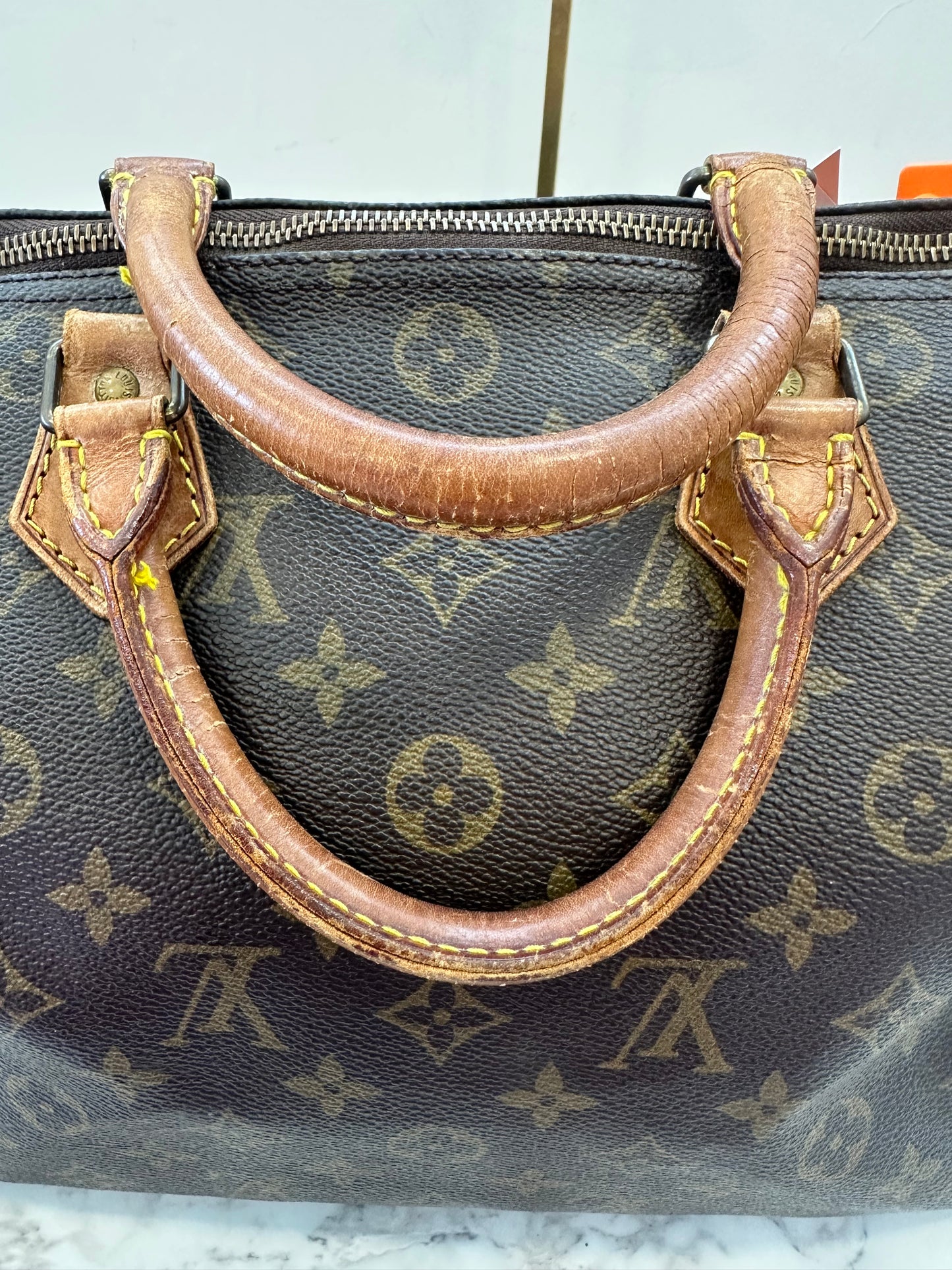 Louis Vuitton Speedy 30