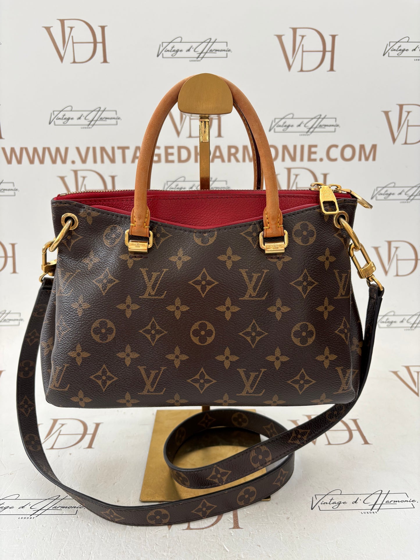 201545 - Louis Vuitton Pallas BB
