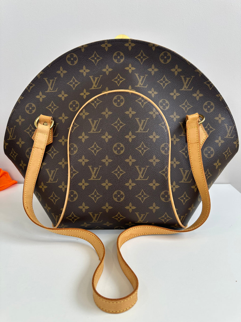 Louis Vuitton Ellipse Shop
