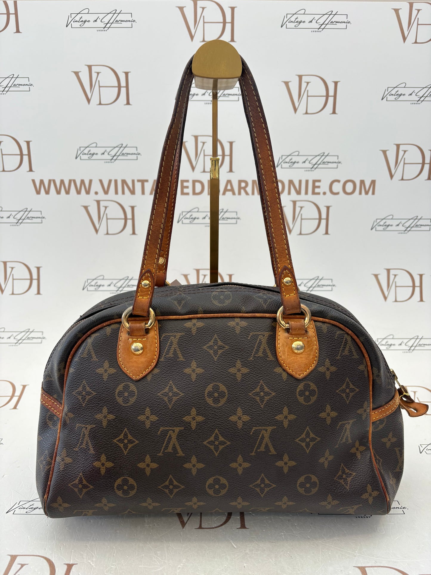 016901 - Louis Vuitton Montorgueil PM