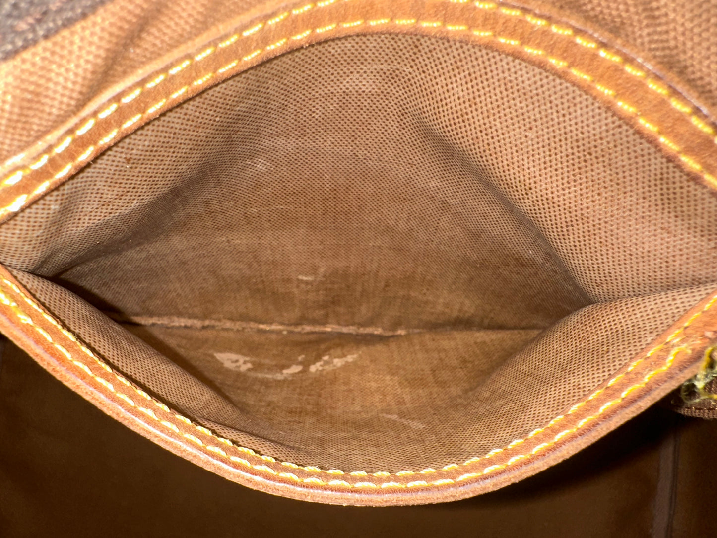 Louis Vuitton Speedy 35