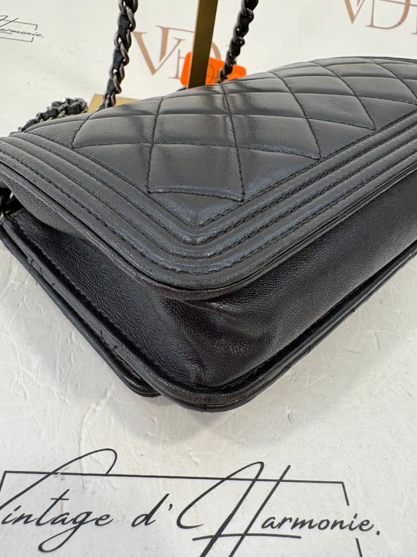 383065 - Chanel Boy Bag