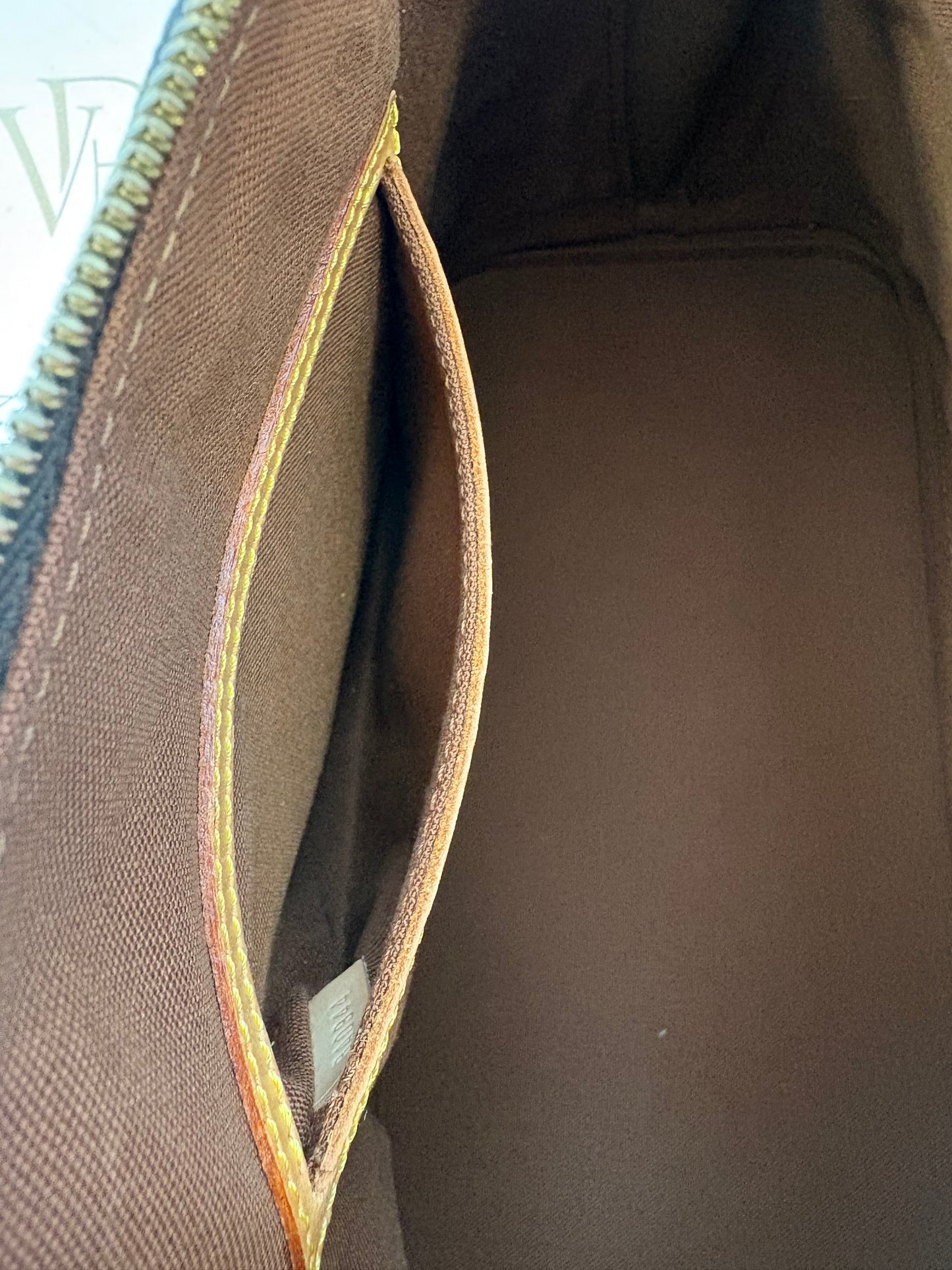 018111 - Louis Vuitton Alma