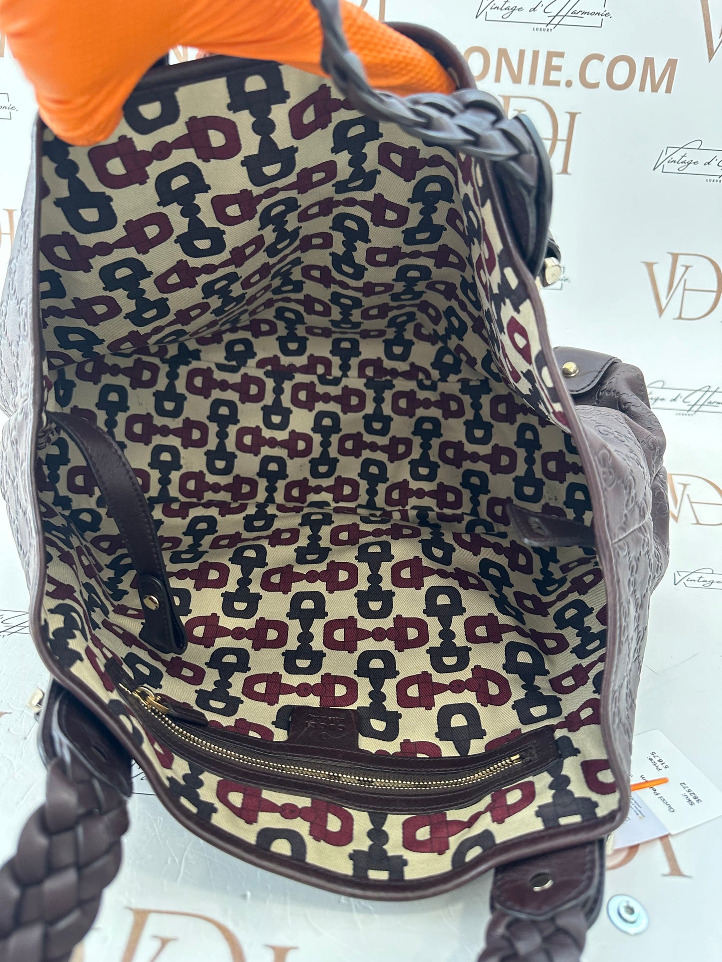 382572 - Gucci Pelham