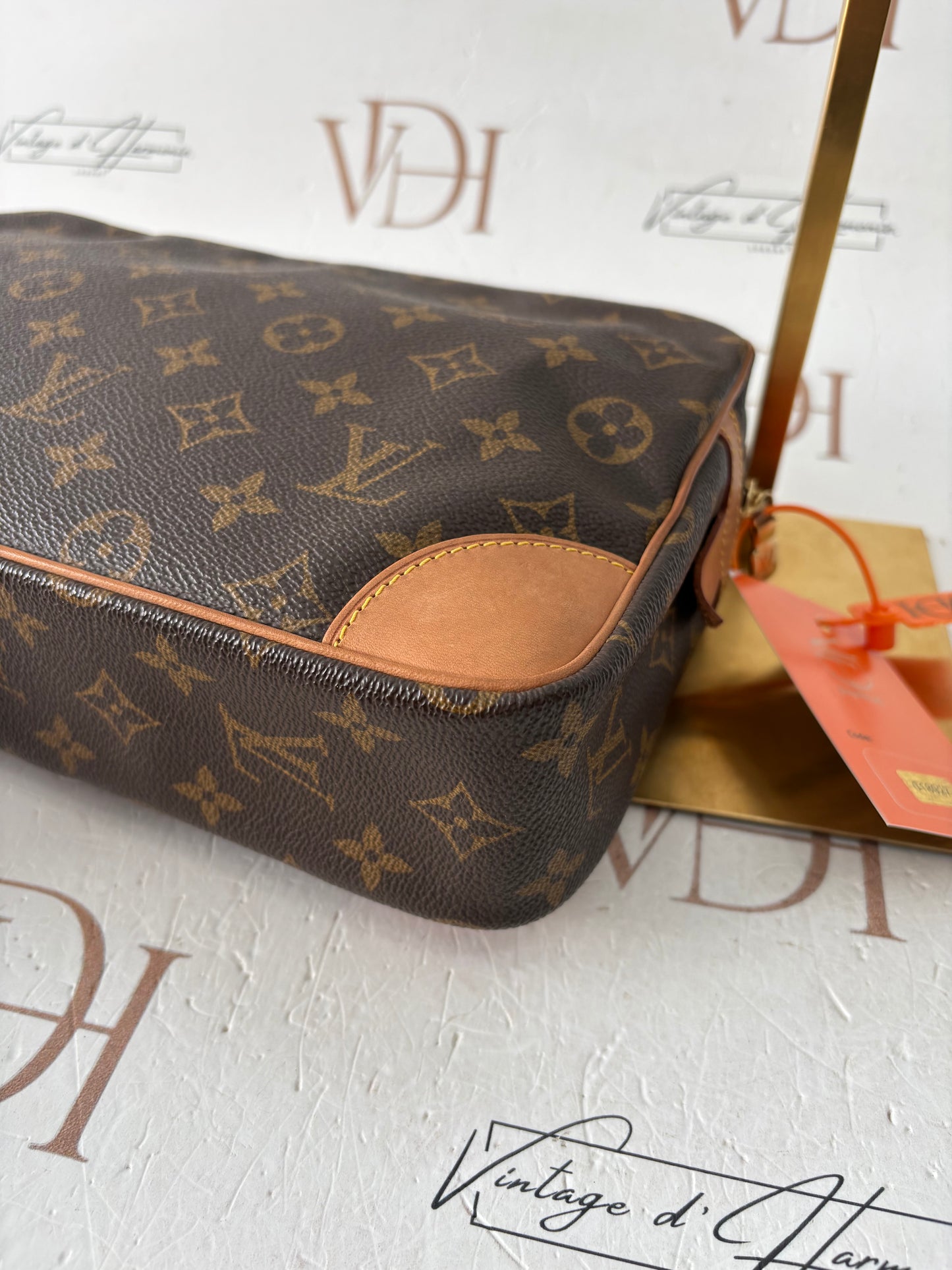 018927 - Louis Vuitton Compiegne 28