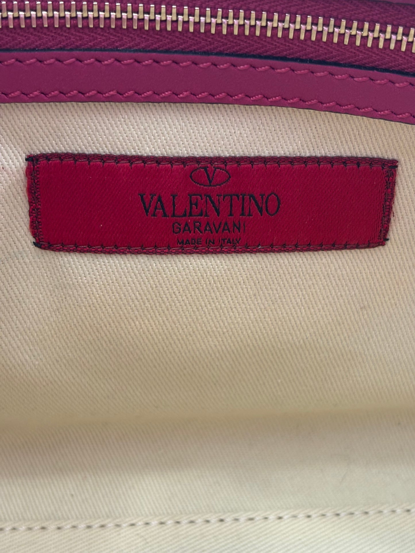 384150 - Valentino Rockstud