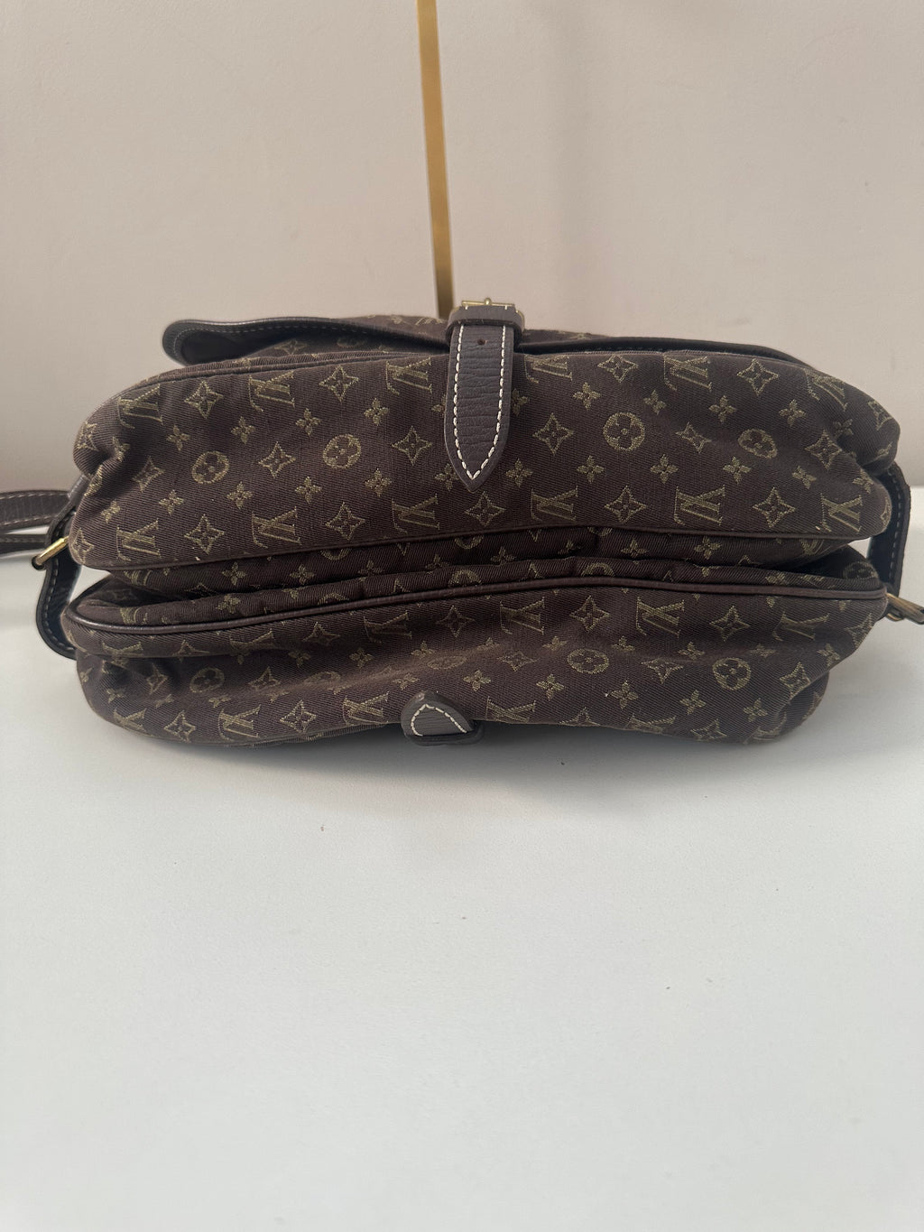 Louis Vuitton Mini Lin Saumur 30