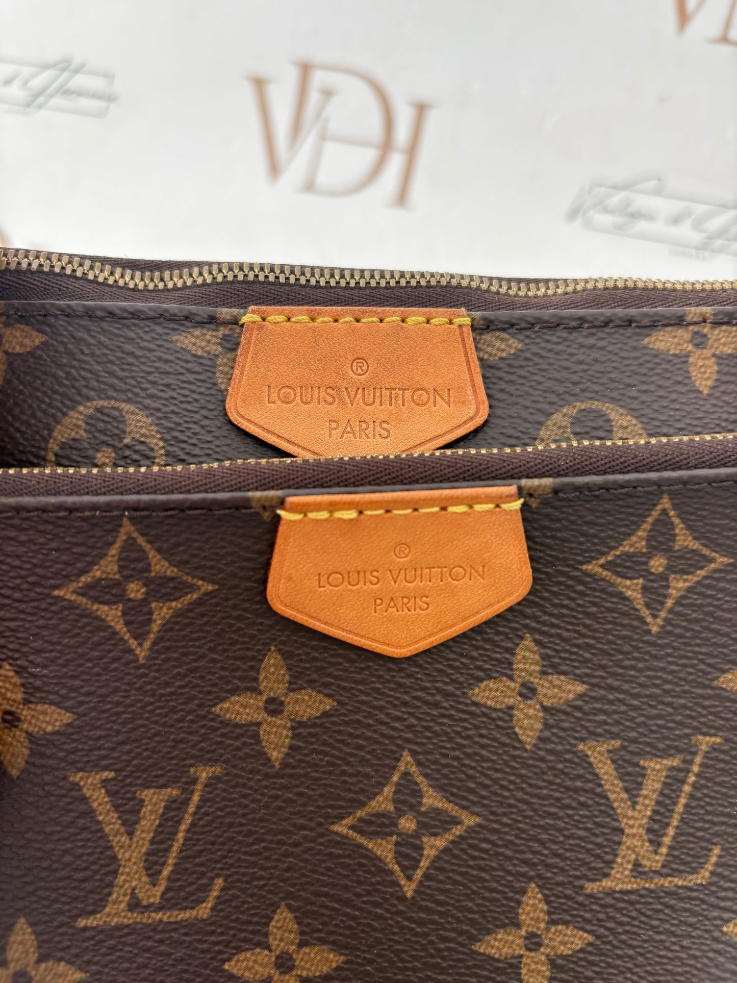 201426 - Louis Vuitton Multipochette
