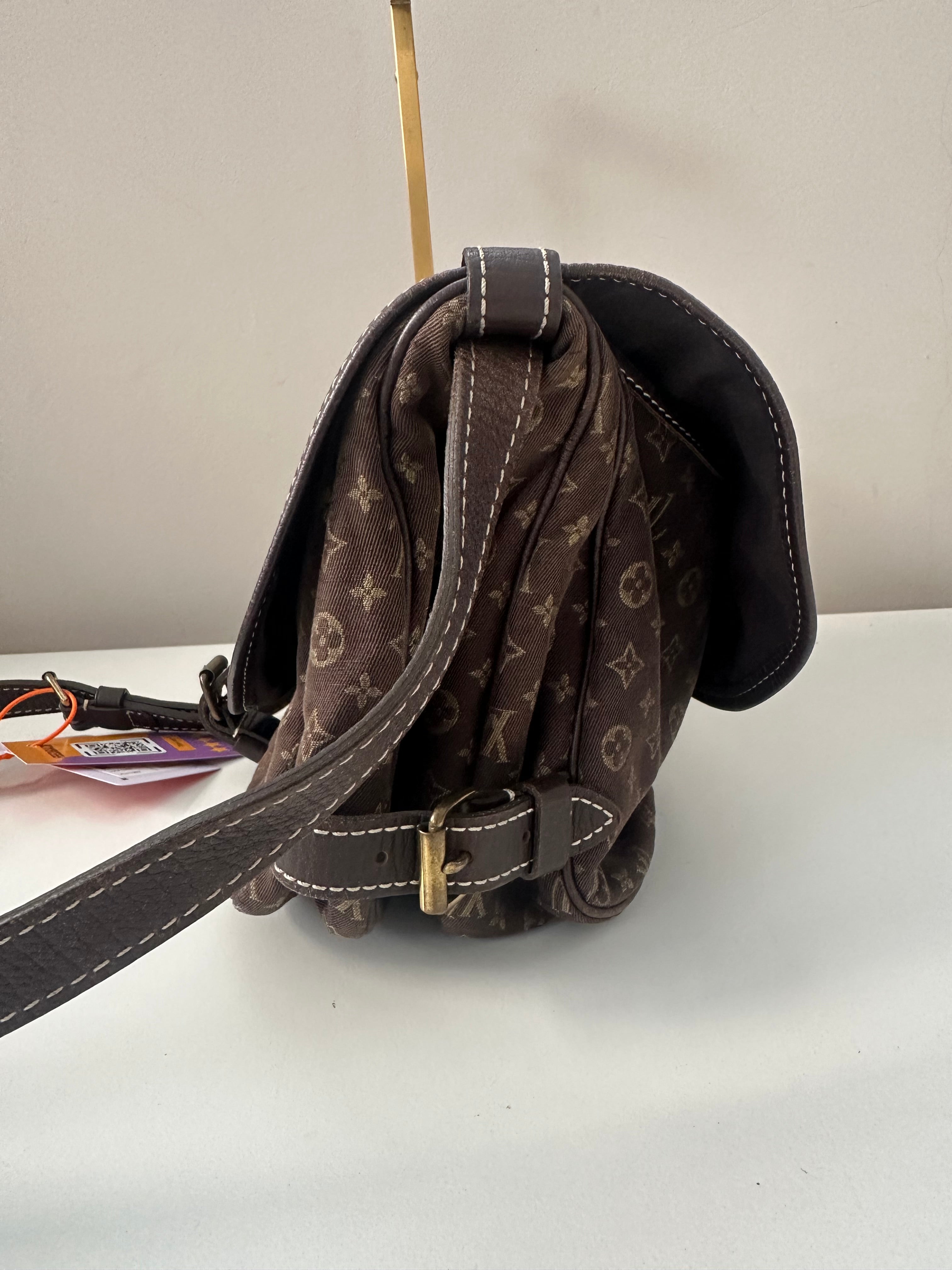 Louis Vuitton Mini Lin Saumur 30