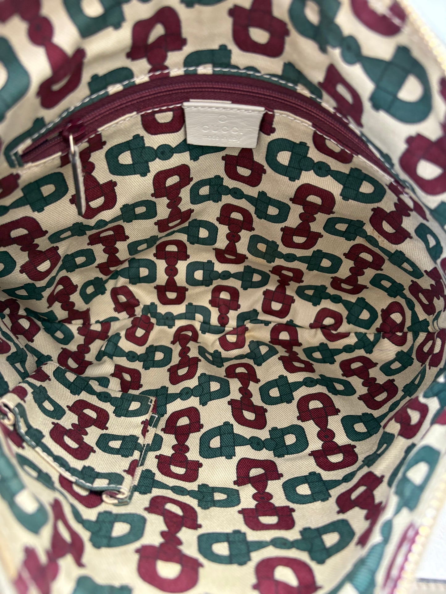 383910 - Gucci Bag