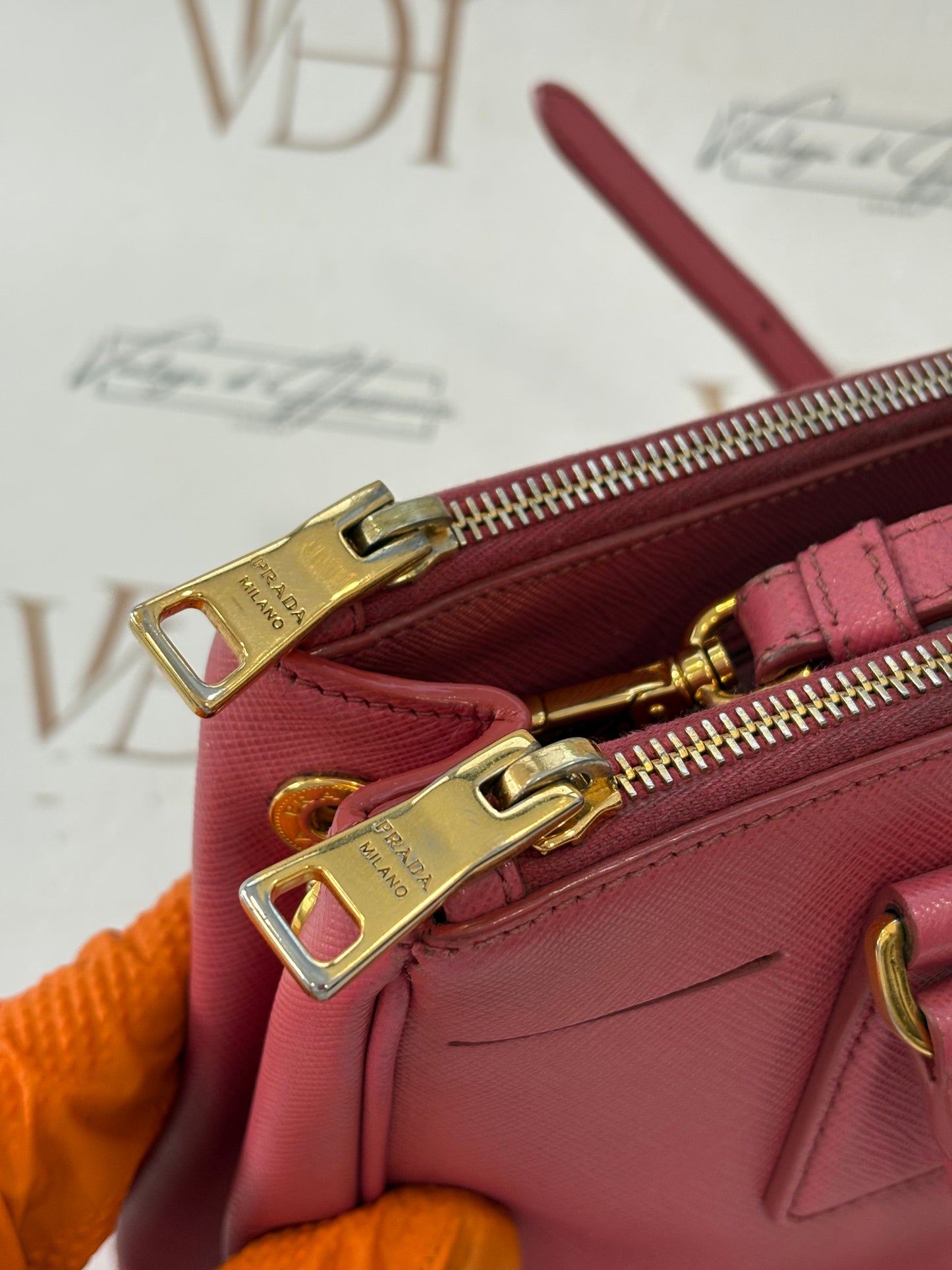 201617 - Prada Galleria Pink