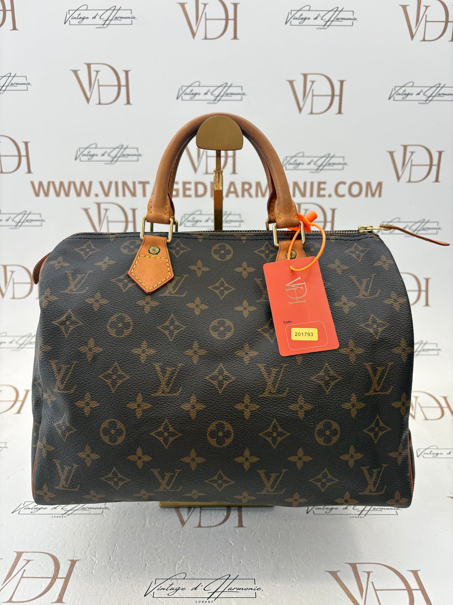 201793 - Louis Vuitton Speedy 30