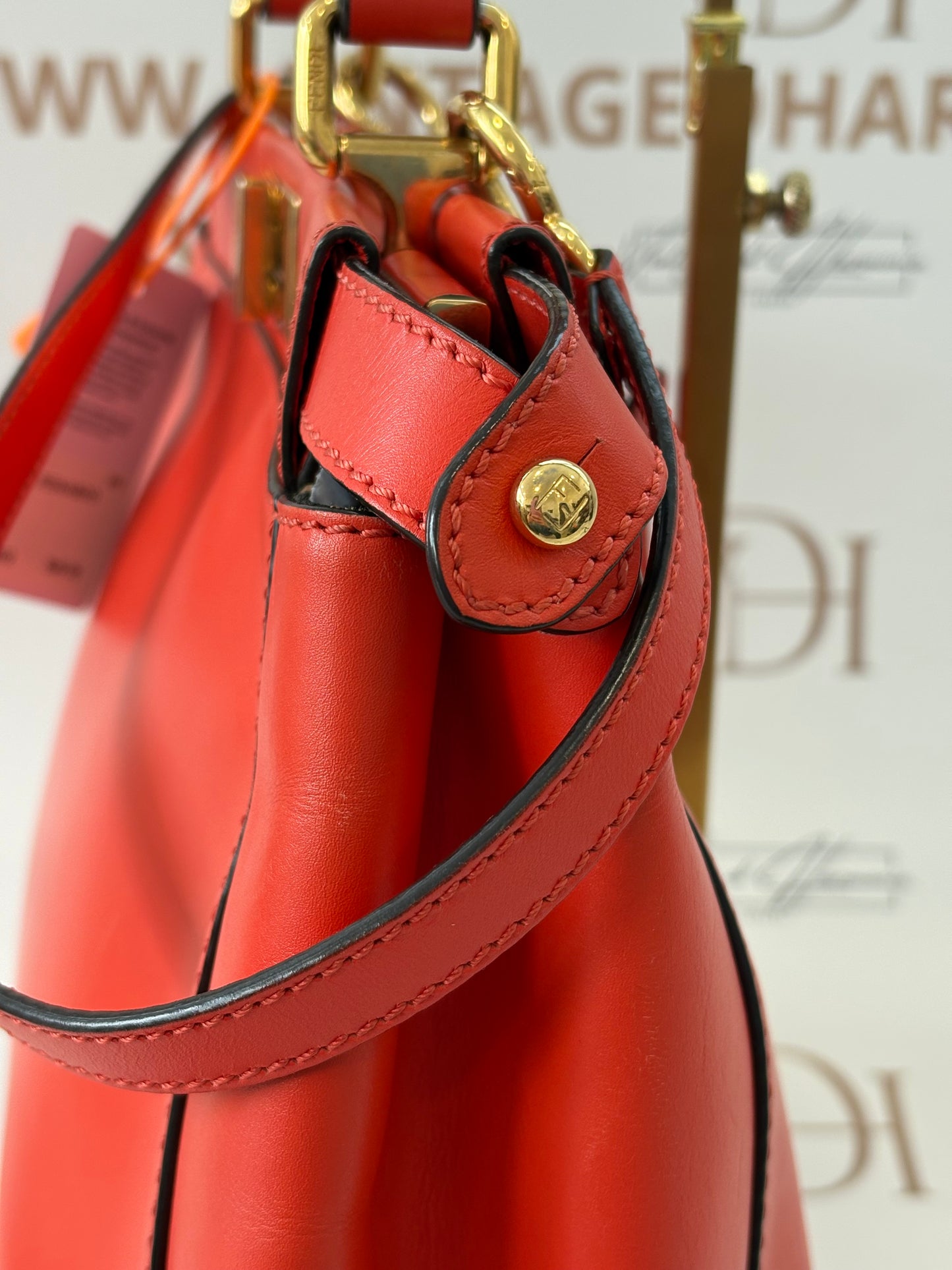 384202 - Fendi Peekaboo