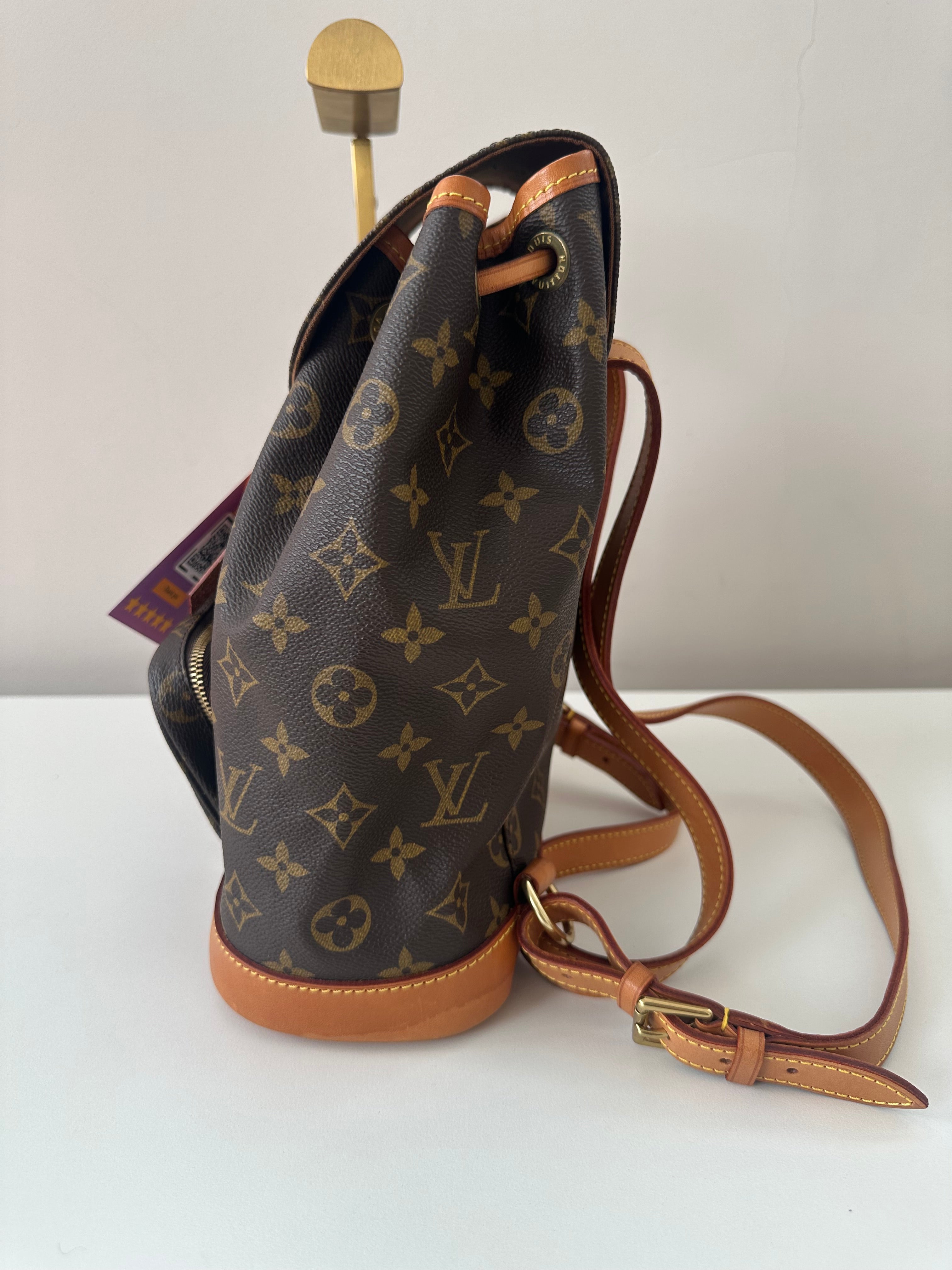 Louis Vuitton Montsouris MM