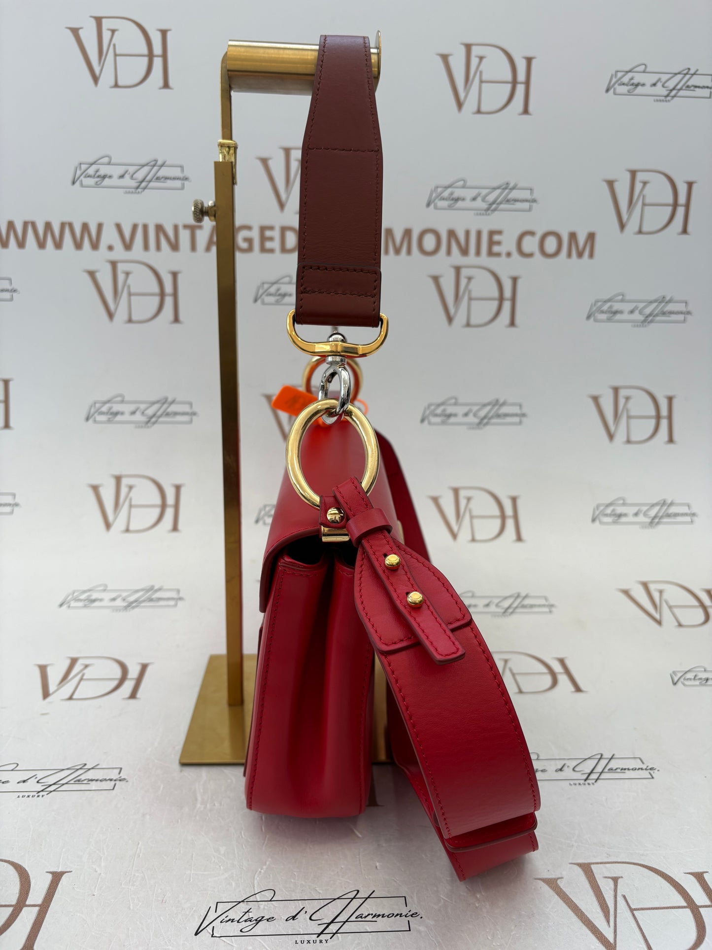 383290 - Chloé Chloé C